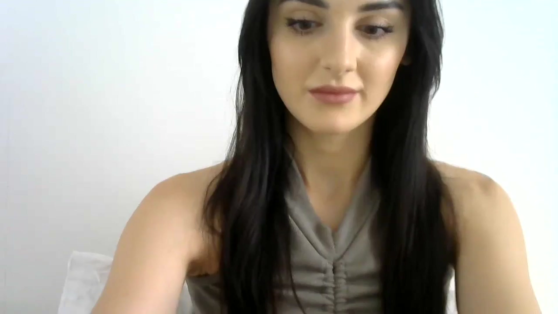 Gallery image thumbnail from DreamyKitty69's myfreecams stream on, 06/18/2024, 12:07 image 6 of 20