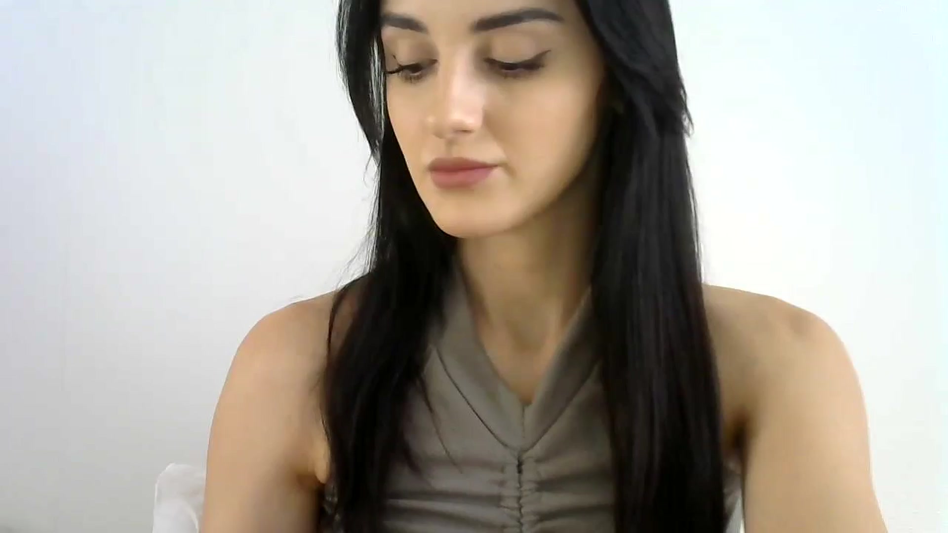 Gallery image thumbnail from DreamyKitty69's myfreecams stream on, 06/18/2024, 14:23 image 11 of 20