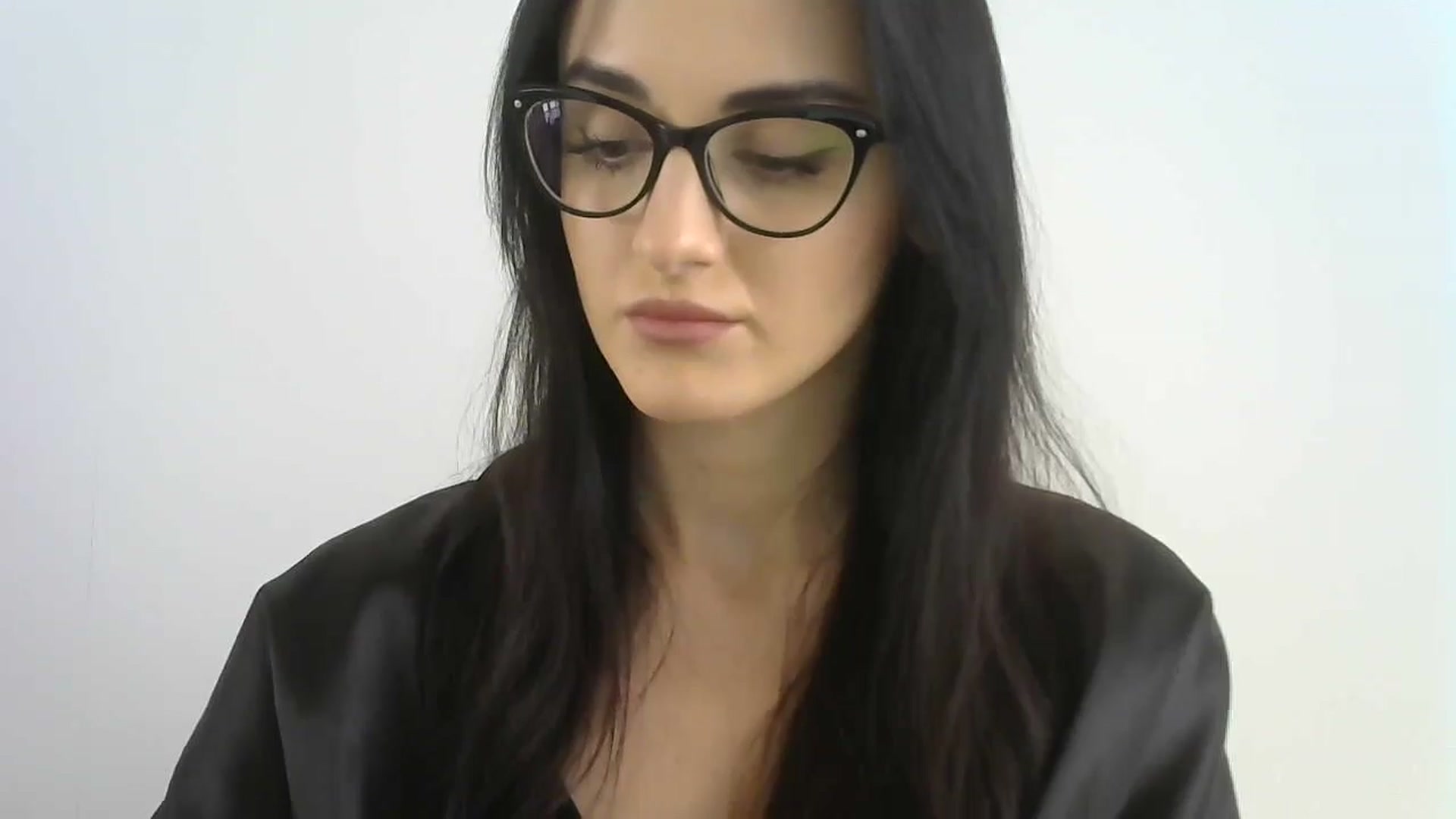 Gallery image thumbnail from DreamyKitty69's myfreecams stream on, 06/25/2024, 15:06 image 9 of 20