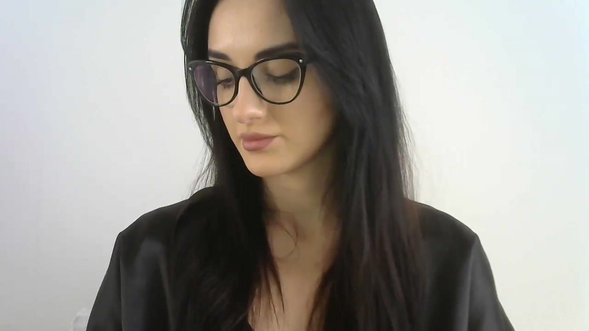 Gallery image thumbnail from DreamyKitty69's myfreecams stream on, 06/25/2024, 15:06 image 14 of 20