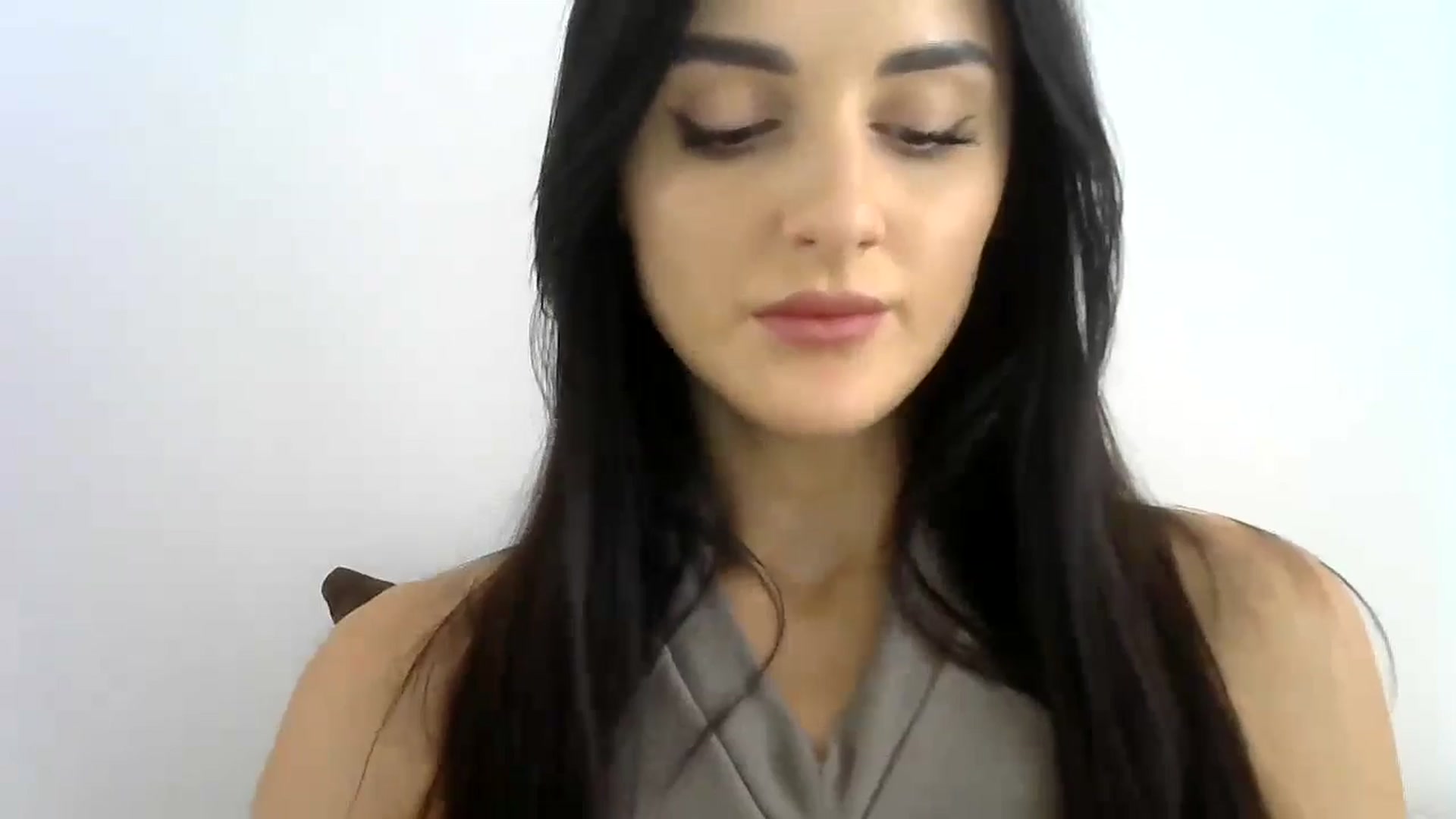 Gallery image thumbnail from DreamyKitty69's myfreecams stream on, 08/05/2024, 14:33 image 13 of 20
