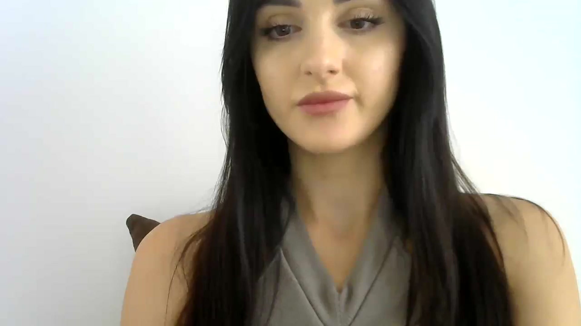 Gallery image thumbnail from DreamyKitty69's myfreecams stream on, 08/05/2024, 14:33 image 10 of 20