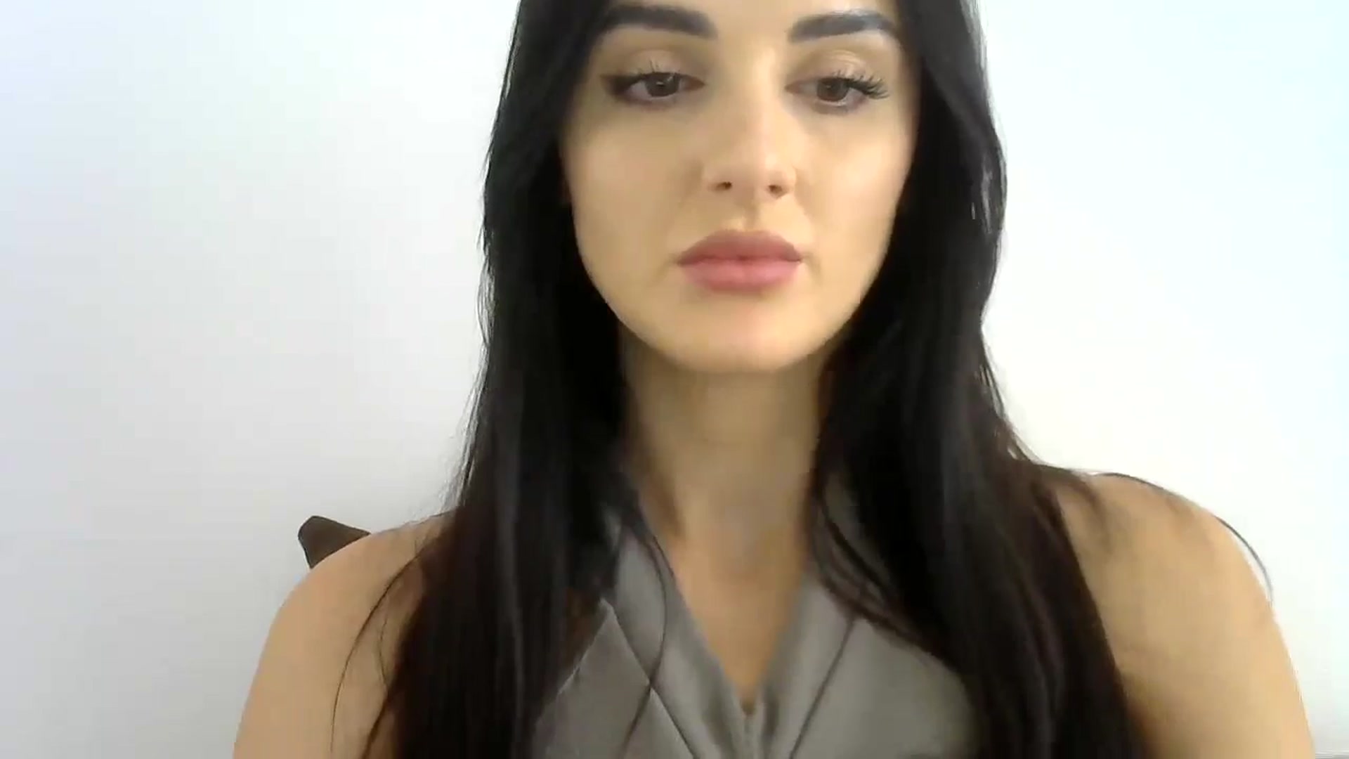 Gallery image thumbnail from DreamyKitty69's myfreecams stream on, 08/05/2024, 14:33 image 14 of 20