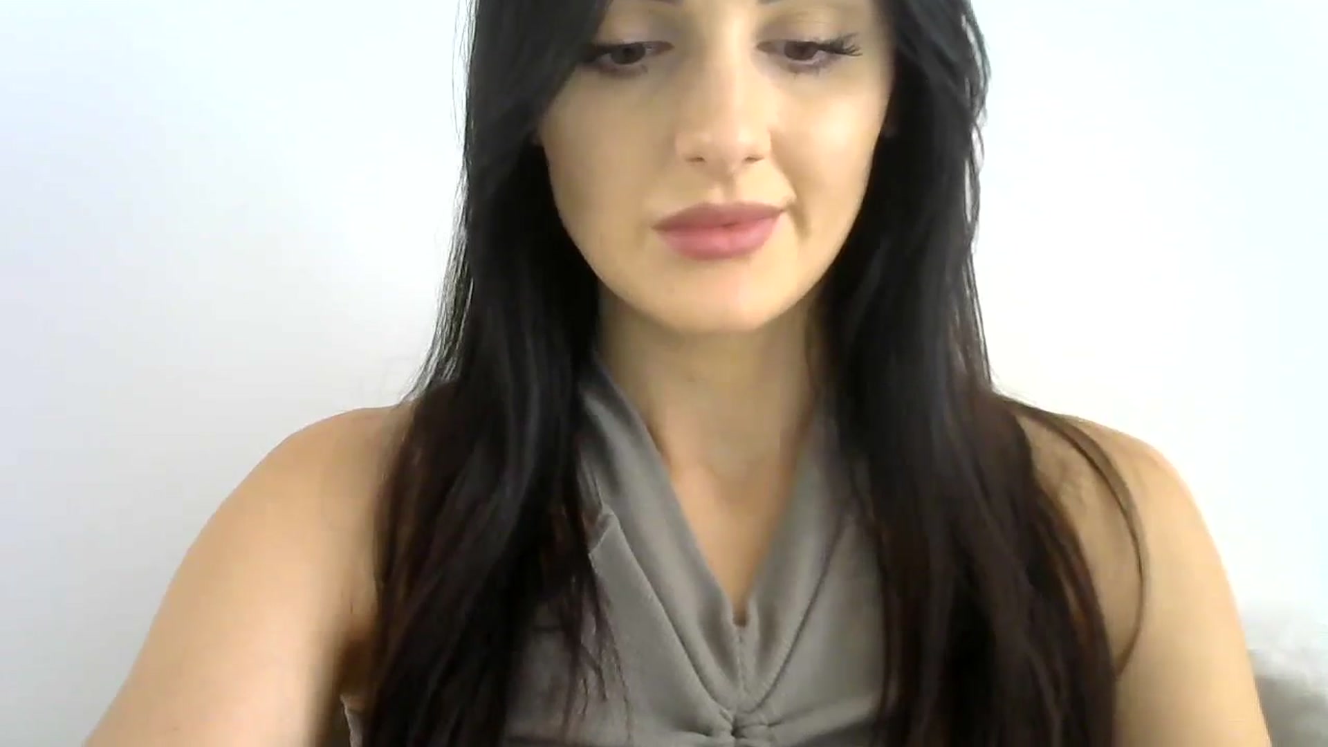 Gallery image thumbnail from DreamyKitty69's myfreecams stream on, 08/05/2024, 15:29 image 8 of 20