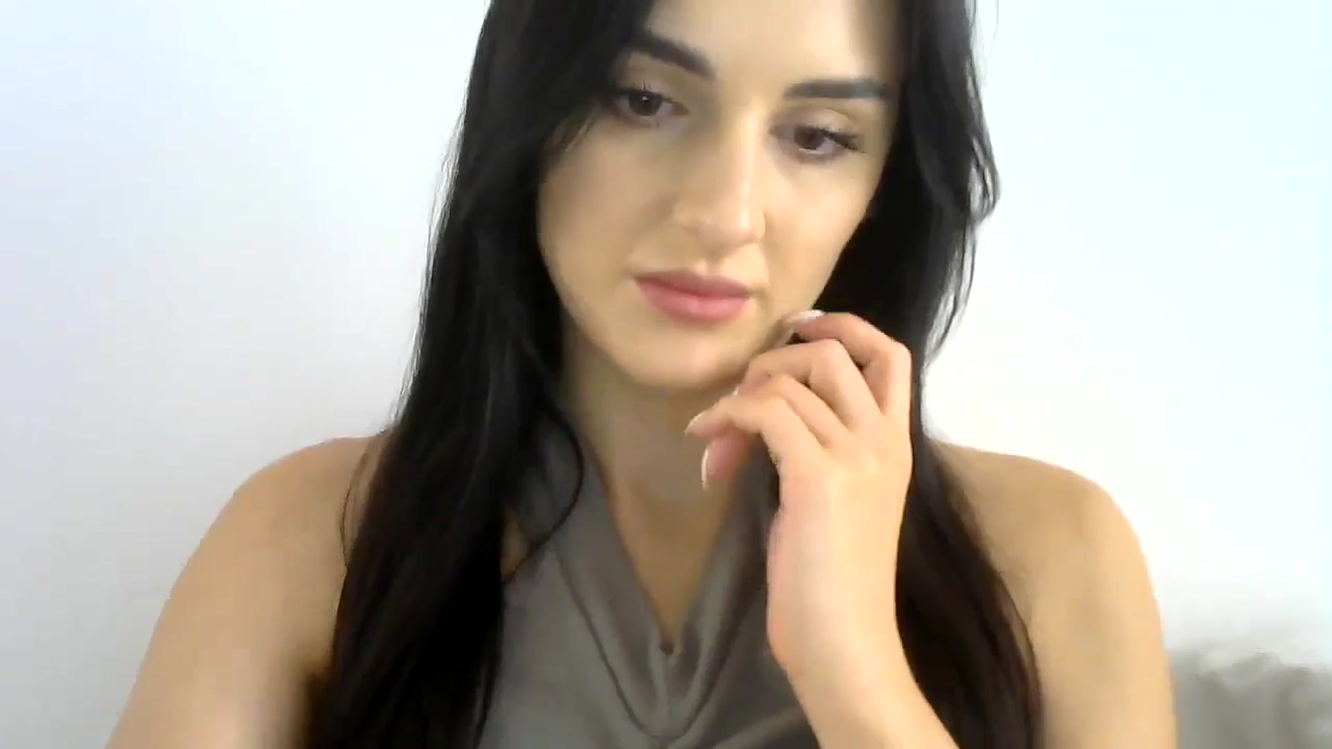 Gallery image thumbnail from DreamyKitty69's myfreecams stream on, 08/05/2024, 15:29 image 19 of 20