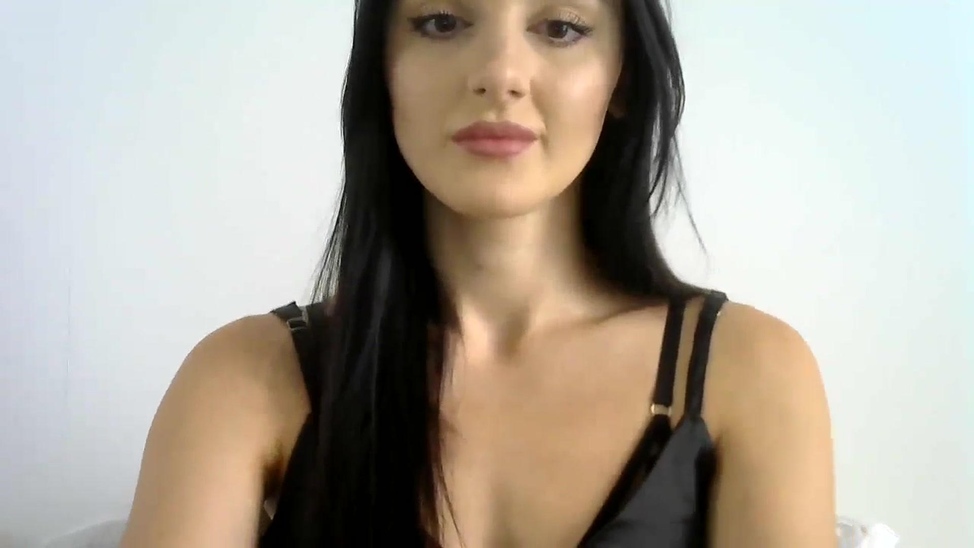 Gallery image thumbnail from DreamyKitty69's myfreecams stream on, 09/04/2024, 11:00 image 17 of 20