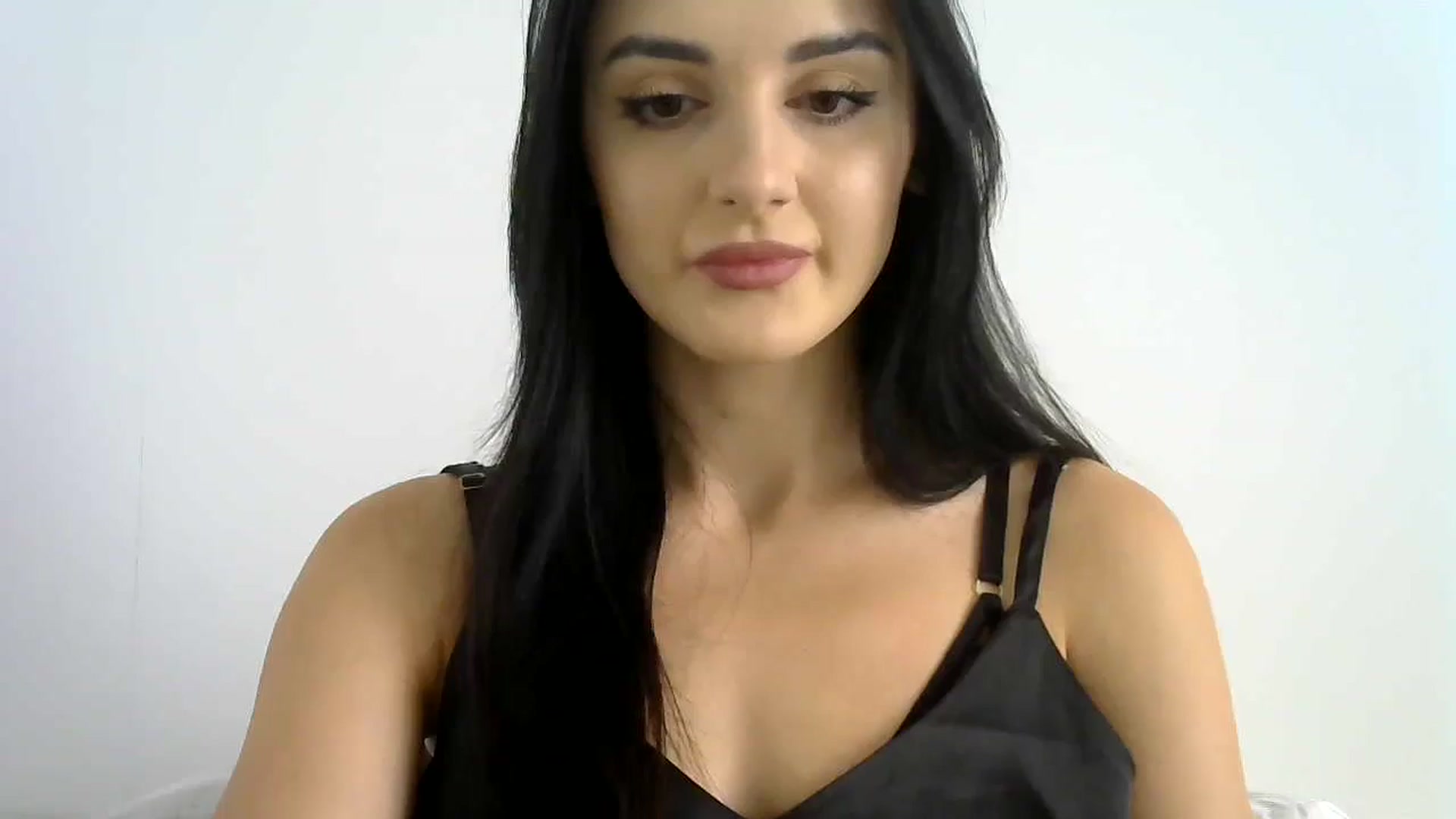 Gallery image thumbnail from DreamyKitty69's myfreecams stream on, 09/04/2024, 11:00 image 4 of 20