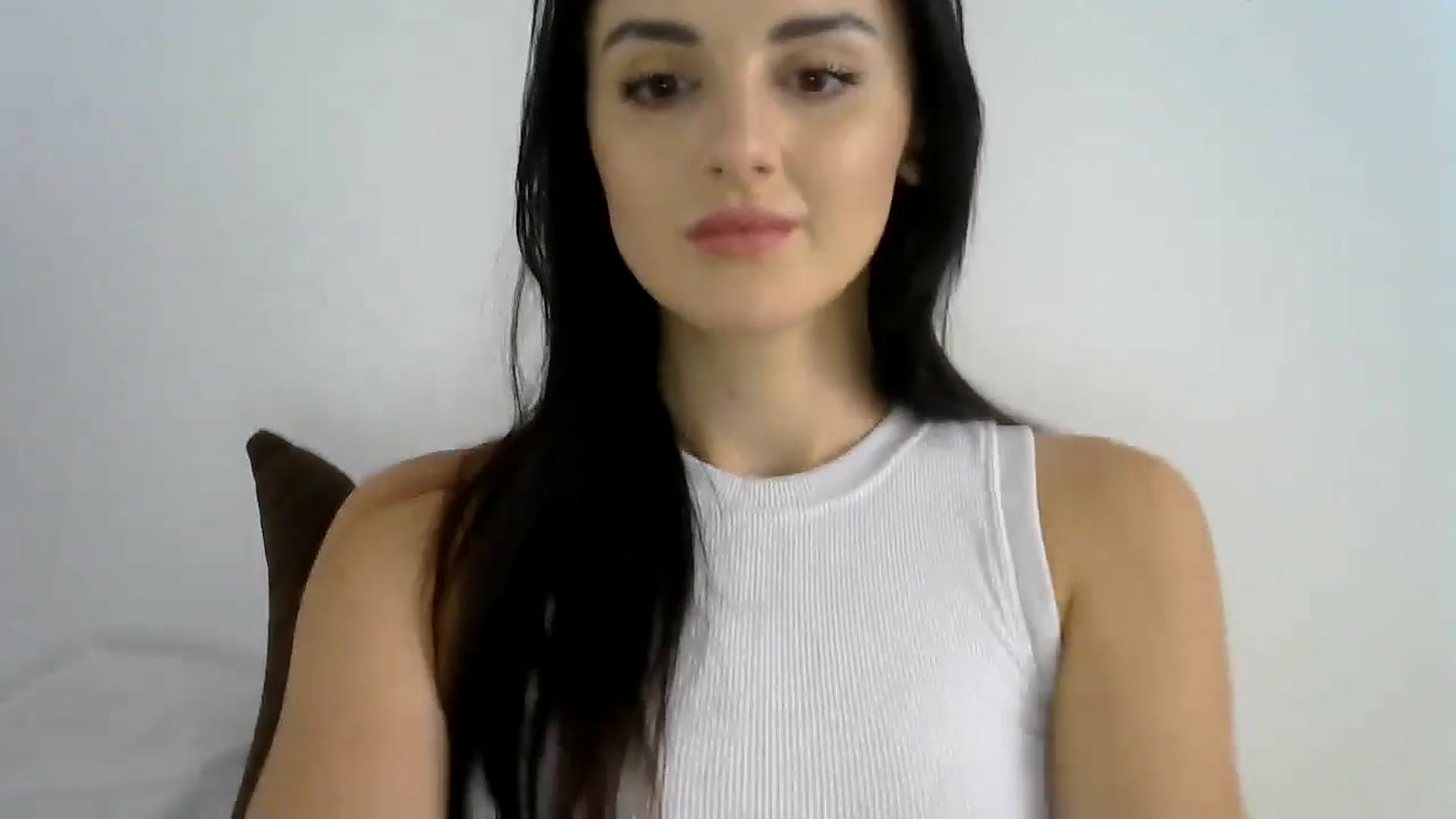 Gallery image thumbnail from DreamyKitty69's myfreecams stream on, 09/05/2024, 15:23 image 10 of 20