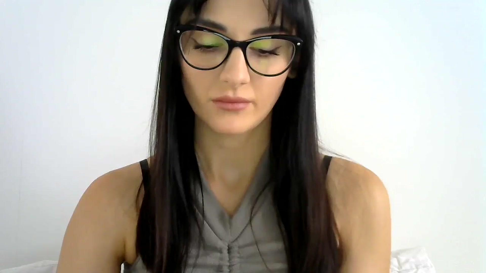 Gallery image thumbnail from DreamyKitty69's myfreecams stream on, 09/15/2024, 14:33 image 14 of 20