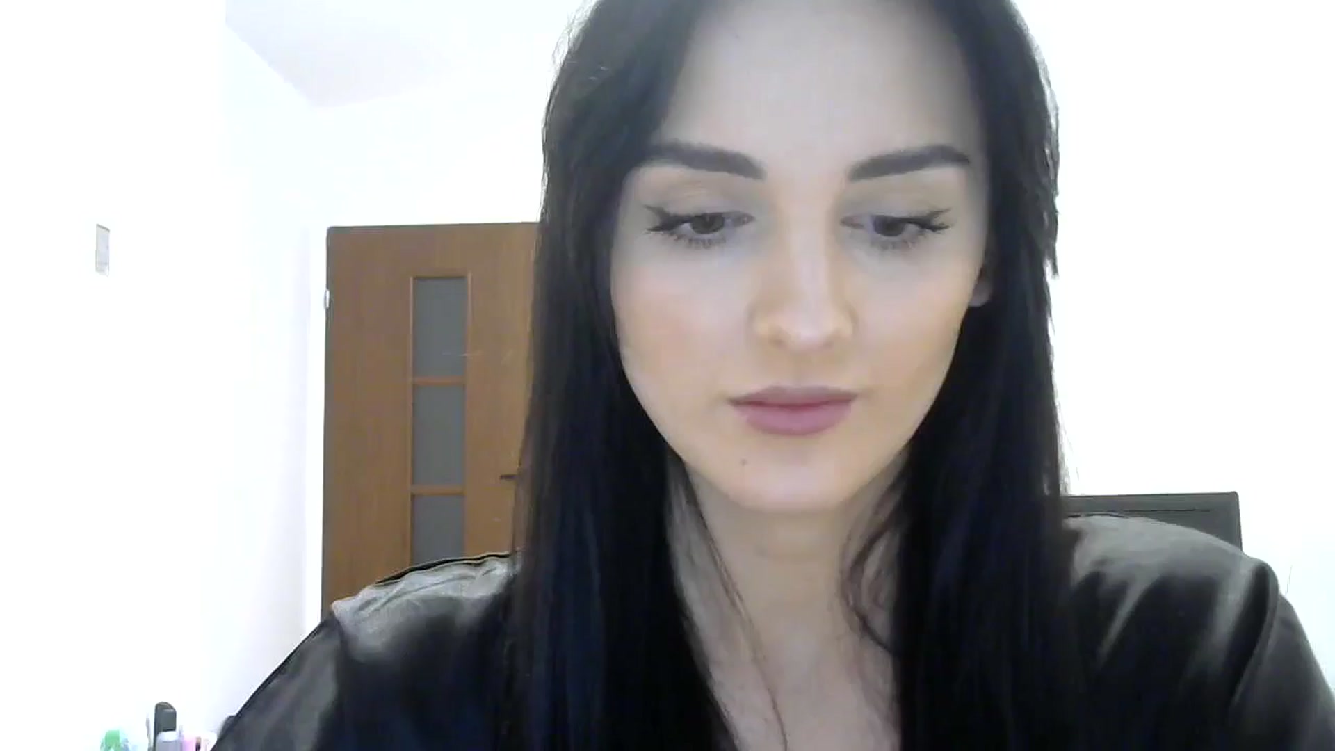 Gallery image thumbnail from DreamyKitty69's myfreecams stream on, 09/26/2024, 16:51 image 14 of 20