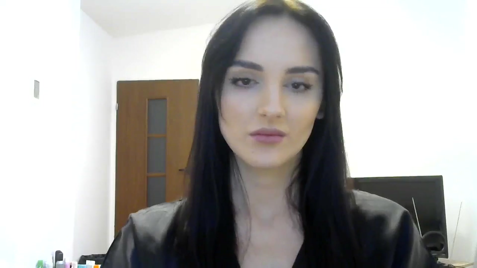 Gallery image thumbnail from DreamyKitty69's myfreecams stream on, 09/26/2024, 16:51 image 10 of 20