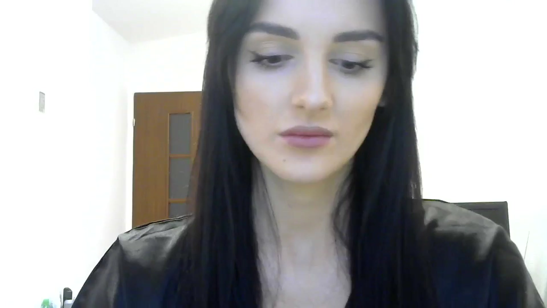 Gallery image thumbnail from DreamyKitty69's myfreecams stream on, 09/26/2024, 16:51 image 9 of 20