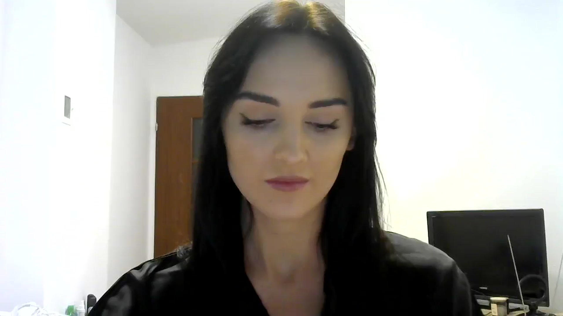 Gallery image thumbnail from DreamyKitty69's myfreecams stream on, 09/26/2024, 17:19 image 20 of 20