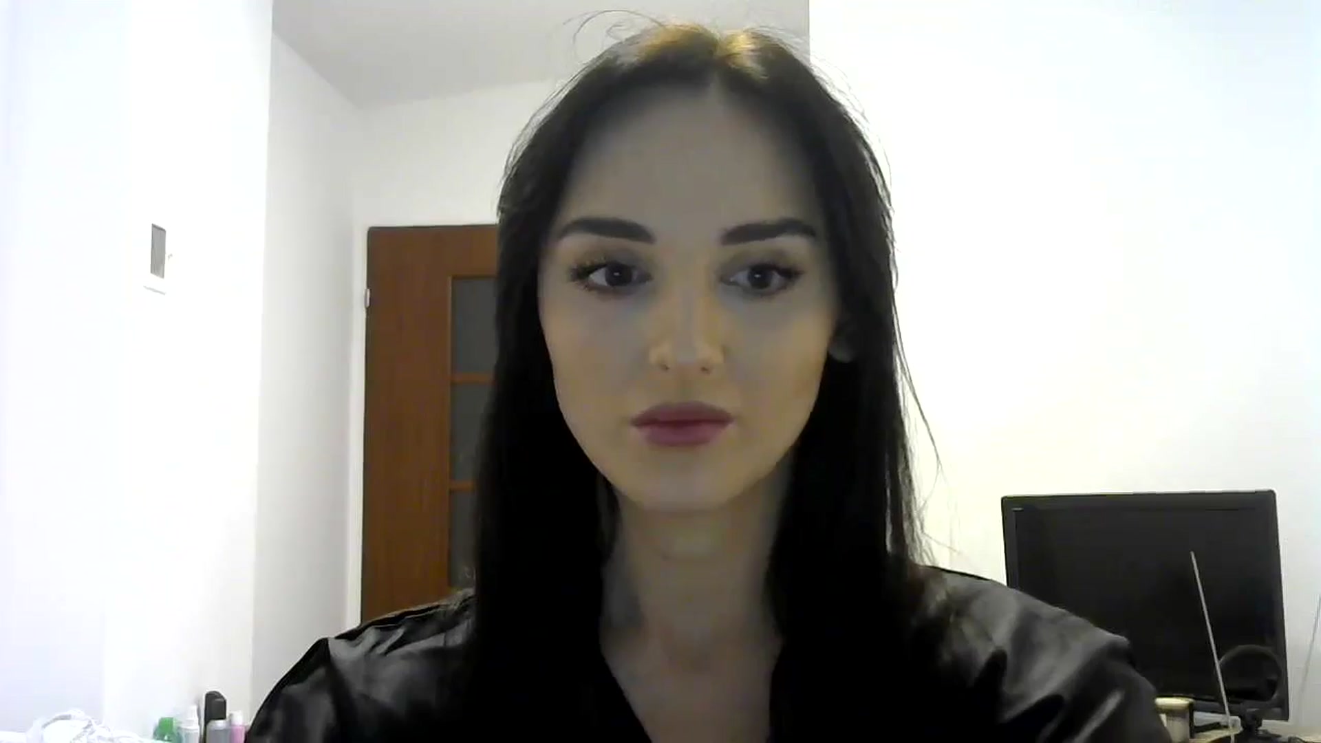 Gallery image thumbnail from DreamyKitty69's myfreecams stream on, 09/26/2024, 17:19 image 11 of 20