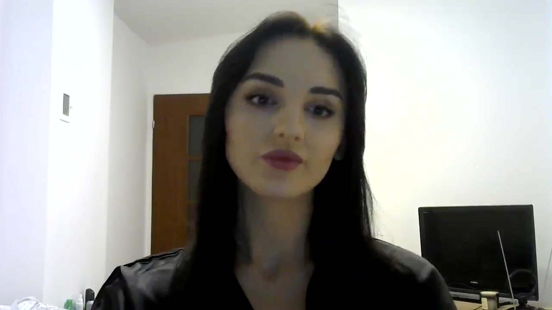 Gallery image thumbnail from DreamyKitty69's myfreecams stream on, 09/26/2024, 17:19 image 9 of 20