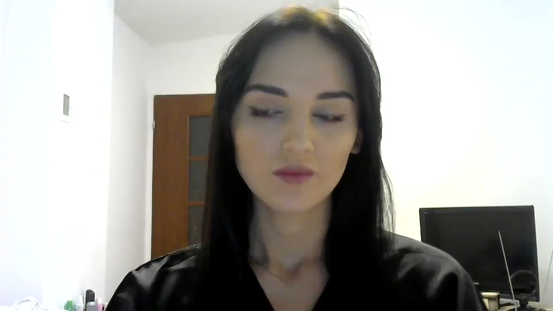 Gallery image thumbnail from DreamyKitty69's myfreecams stream on, 09/26/2024, 17:19 image 1 of 20