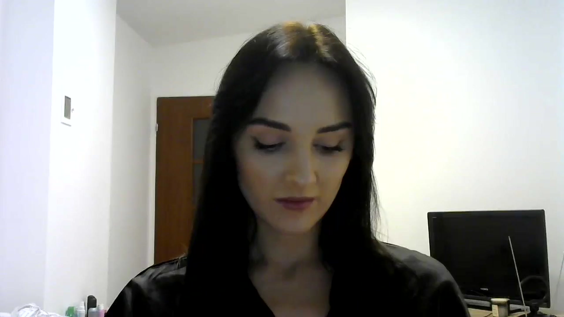 Gallery image thumbnail from DreamyKitty69's myfreecams stream on, 09/26/2024, 17:19 image 14 of 20