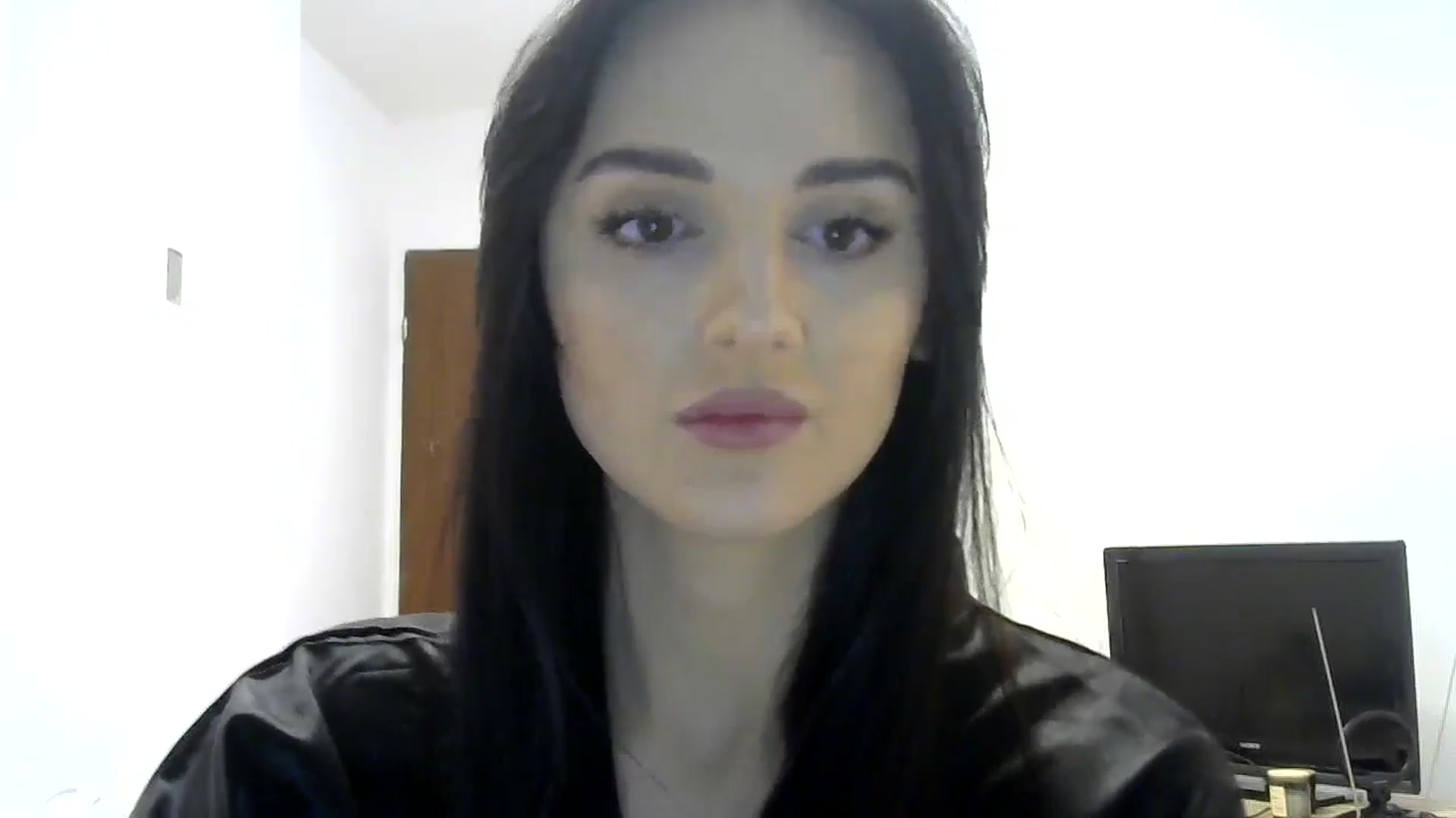 Gallery image thumbnail from DreamyKitty69's myfreecams stream on, 09/26/2024, 17:19 image 4 of 20