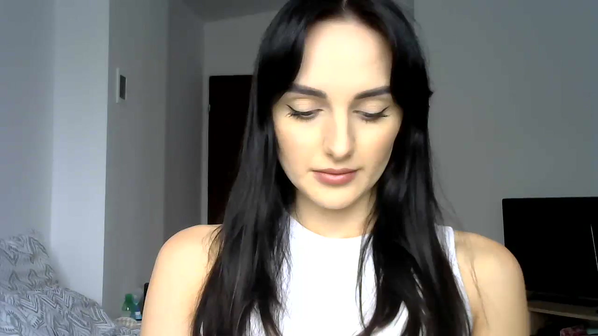 Gallery image thumbnail from DreamyKitty69's myfreecams stream on, 09/27/2024, 10:28 image 16 of 20