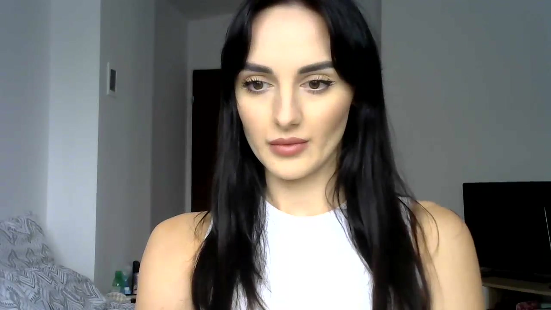 Gallery image thumbnail from DreamyKitty69's myfreecams stream on, 09/27/2024, 10:28 image 12 of 20