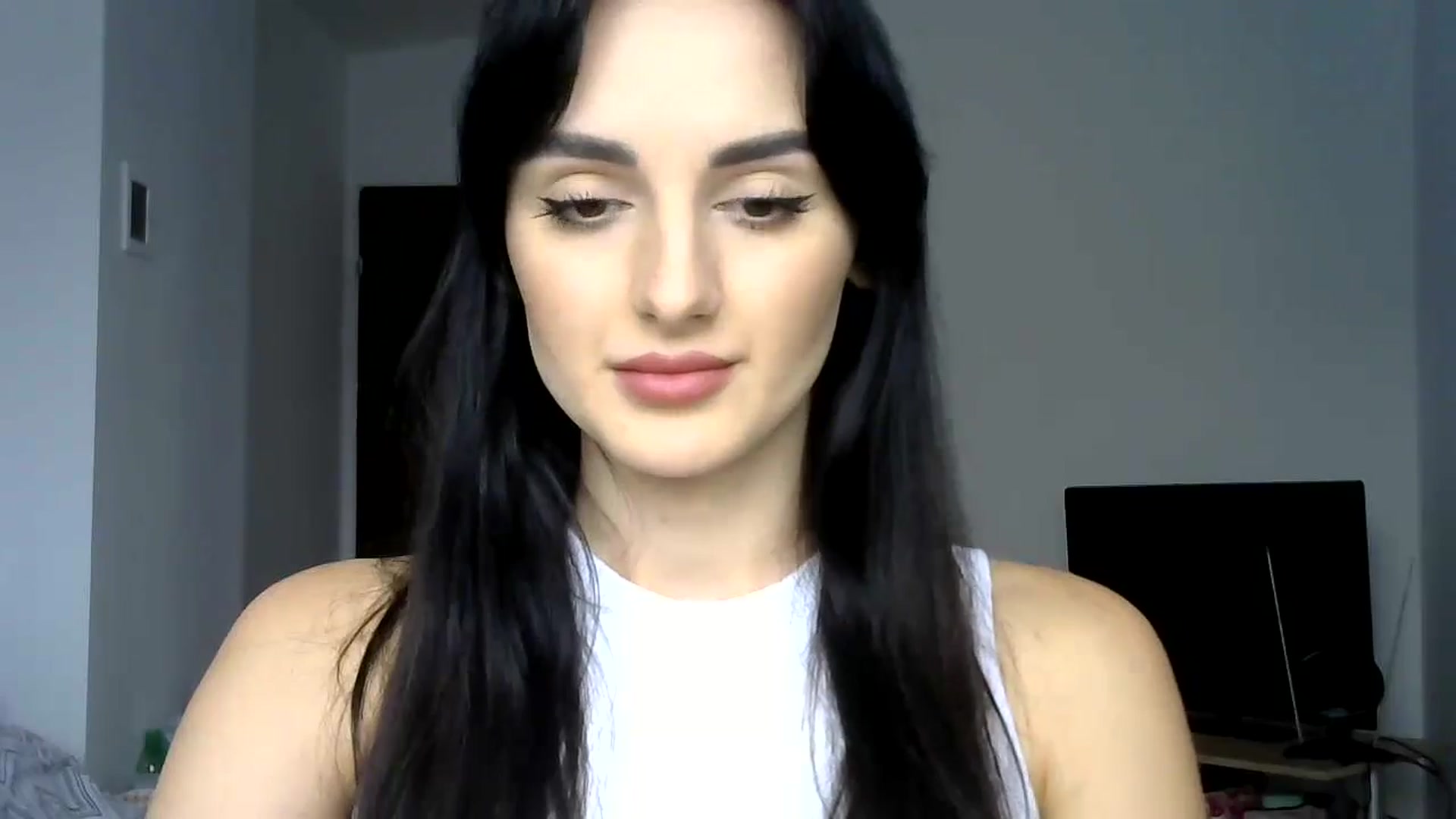 Gallery image thumbnail from DreamyKitty69's myfreecams stream on, 09/27/2024, 12:26 image 4 of 20
