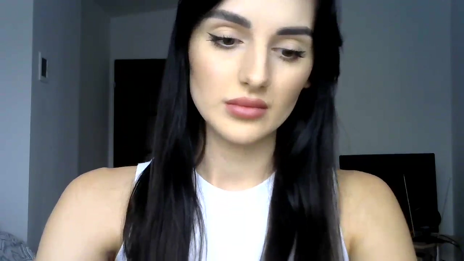 Gallery image thumbnail from DreamyKitty69's myfreecams stream on, 09/27/2024, 12:26 image 12 of 20