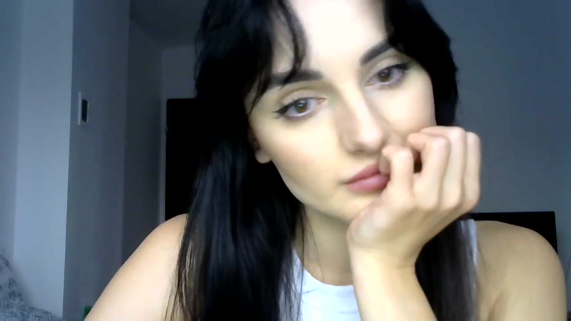Gallery image thumbnail from DreamyKitty69's myfreecams stream on, 09/27/2024, 15:17 image 7 of 20