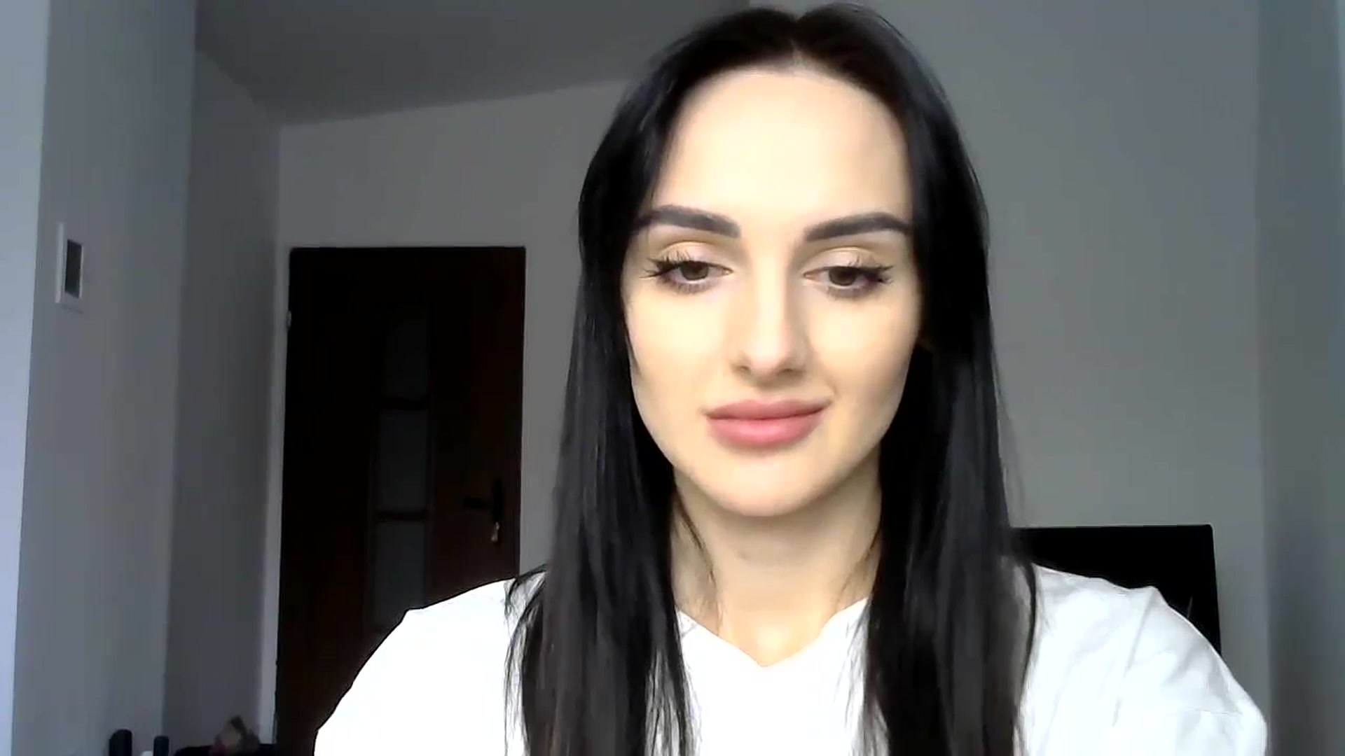 Gallery image thumbnail from DreamyKitty69's myfreecams stream on, 09/30/2024, 12:22 image 9 of 20