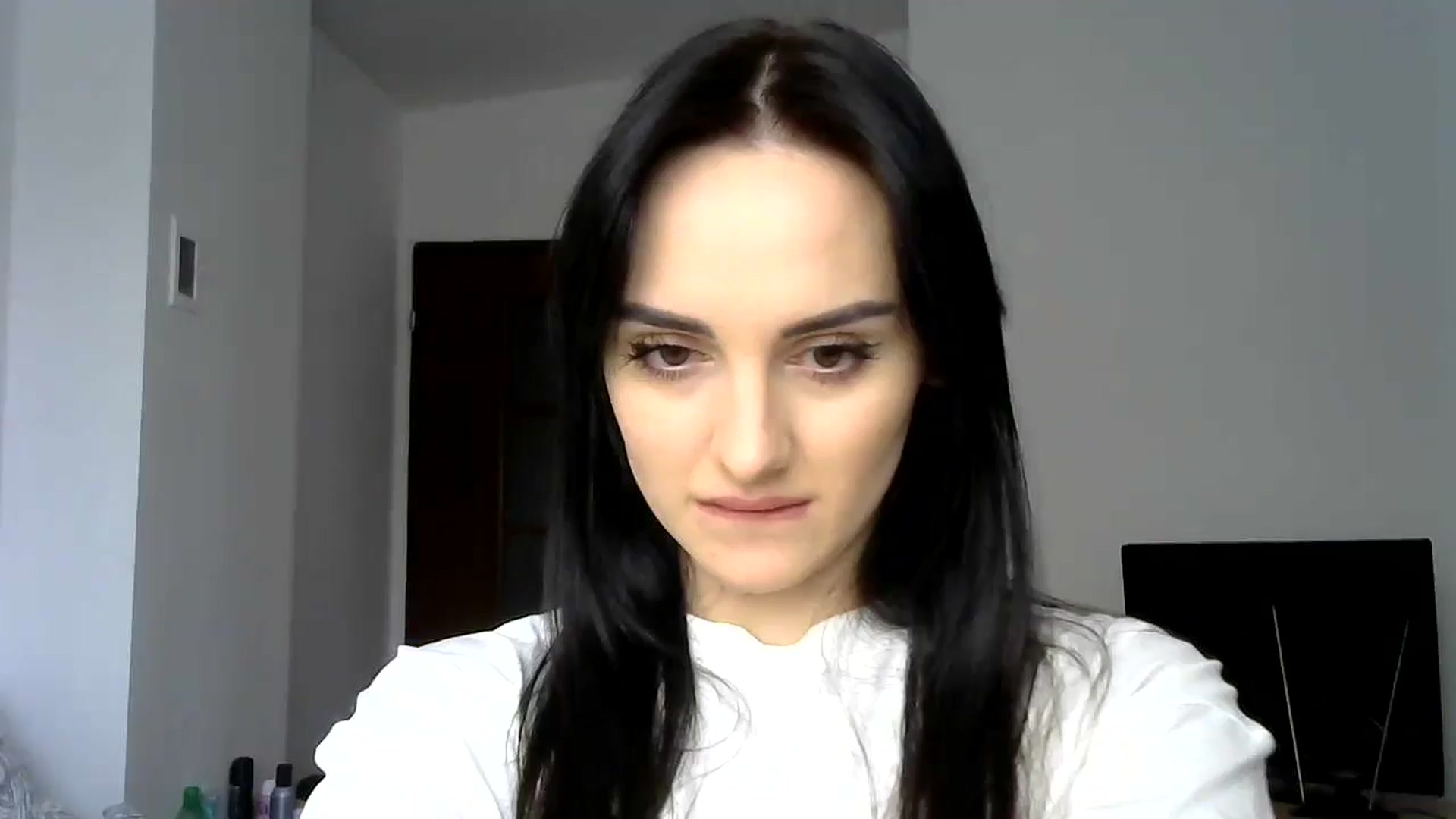 Gallery image thumbnail from DreamyKitty69's myfreecams stream on, 09/30/2024, 13:35 image 5 of 20