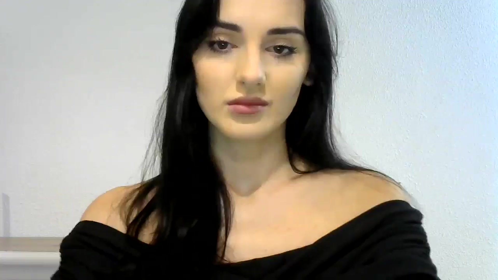 Gallery image thumbnail from DreamyKitty69's myfreecams stream on, 10/31/2024, 11:38 image 13 of 20