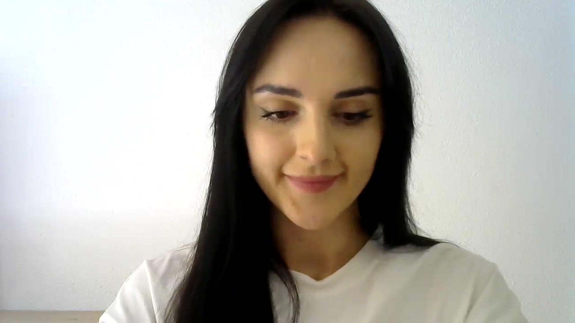 Gallery image thumbnail from DreamyKitty69's myfreecams stream on, 11/17/2024, 12:55 image 12 of 20