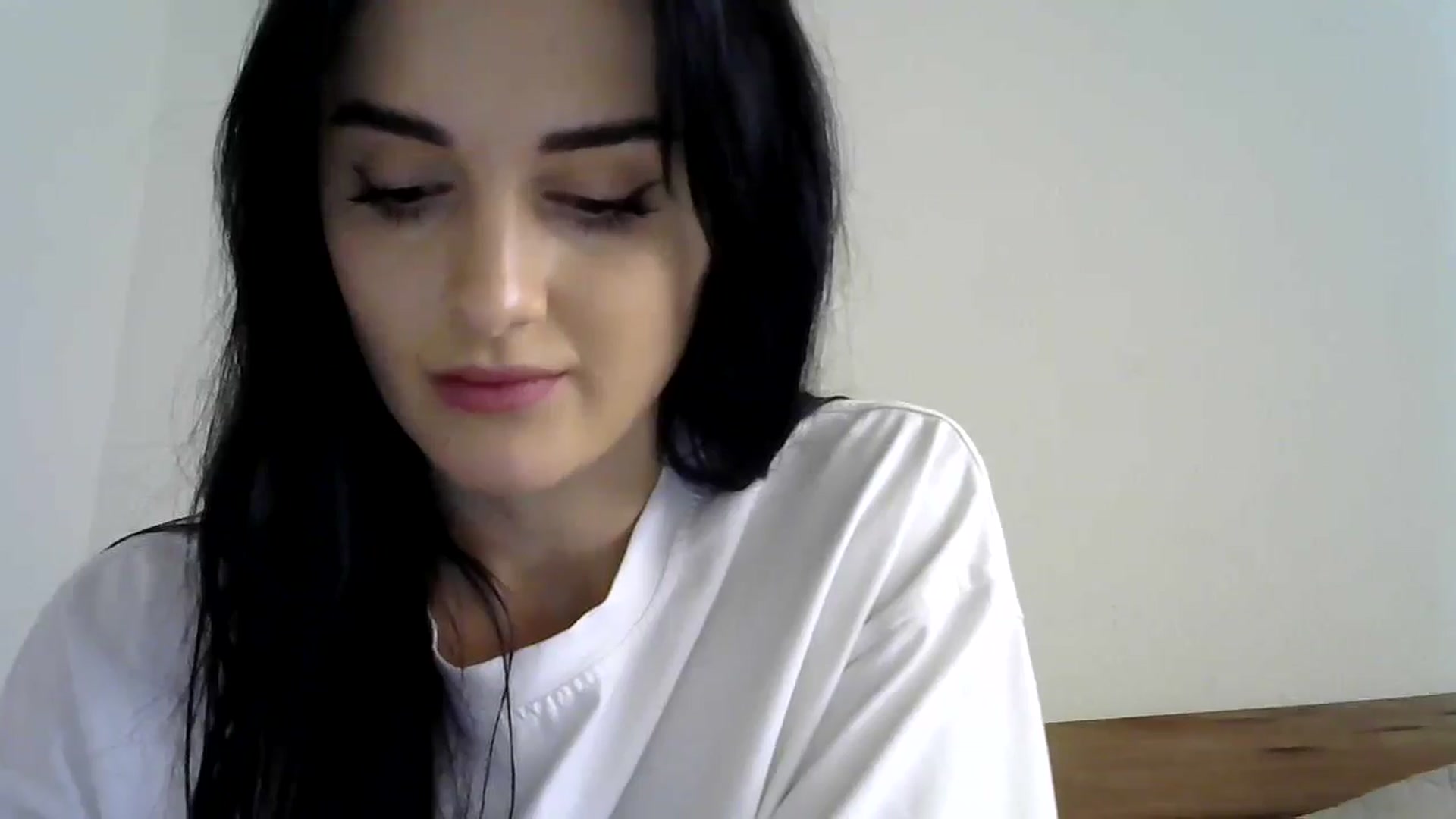 Gallery image thumbnail from DreamyKitty69's myfreecams stream on, 11/17/2024, 13:58 image 8 of 20