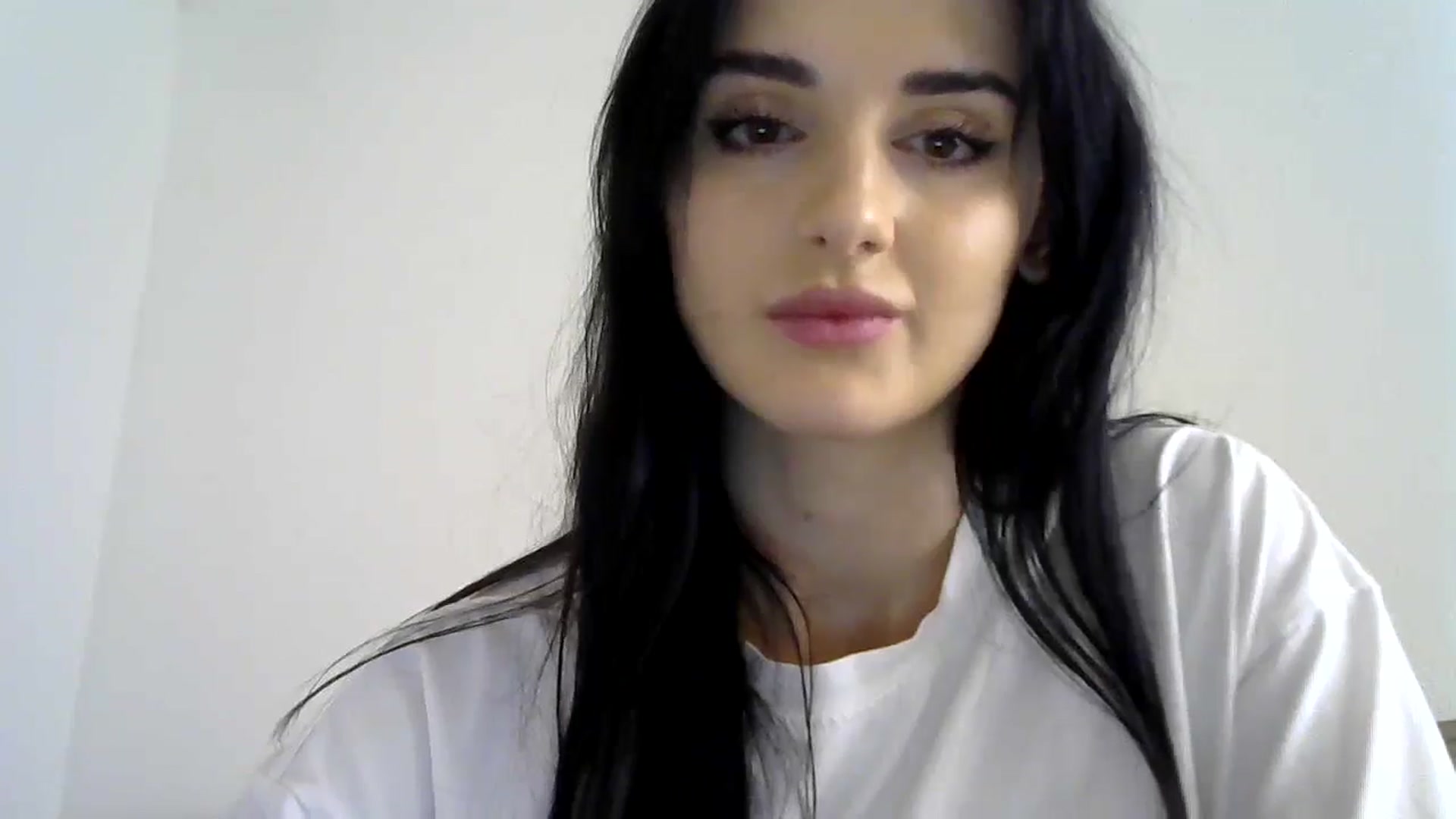 Gallery image thumbnail from DreamyKitty69's myfreecams stream on, 11/17/2024, 13:58 image 16 of 20