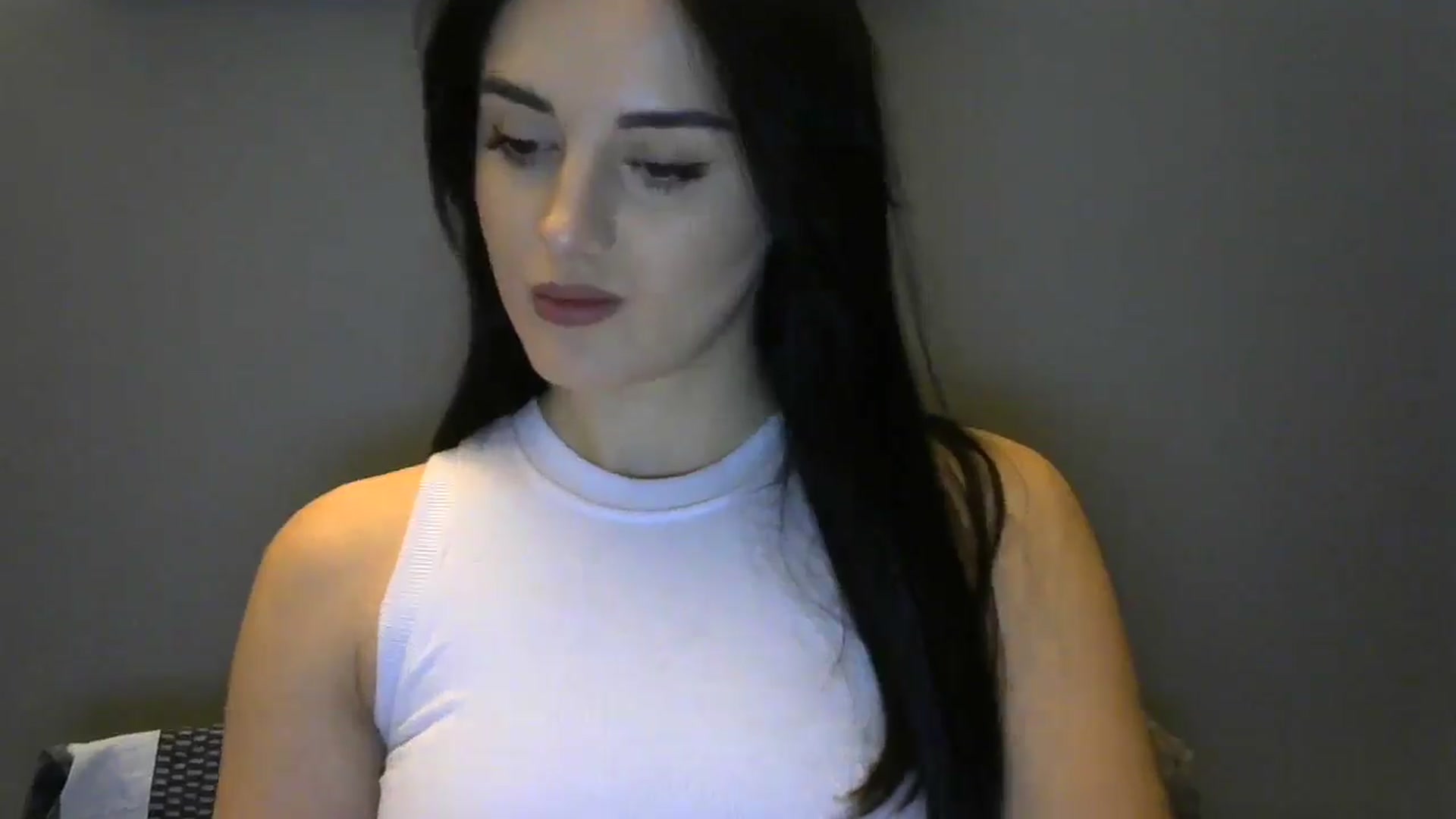 Gallery image thumbnail from DreamyKitty69's myfreecams stream on, 01/15/2025, 16:55 image 19 of 20
