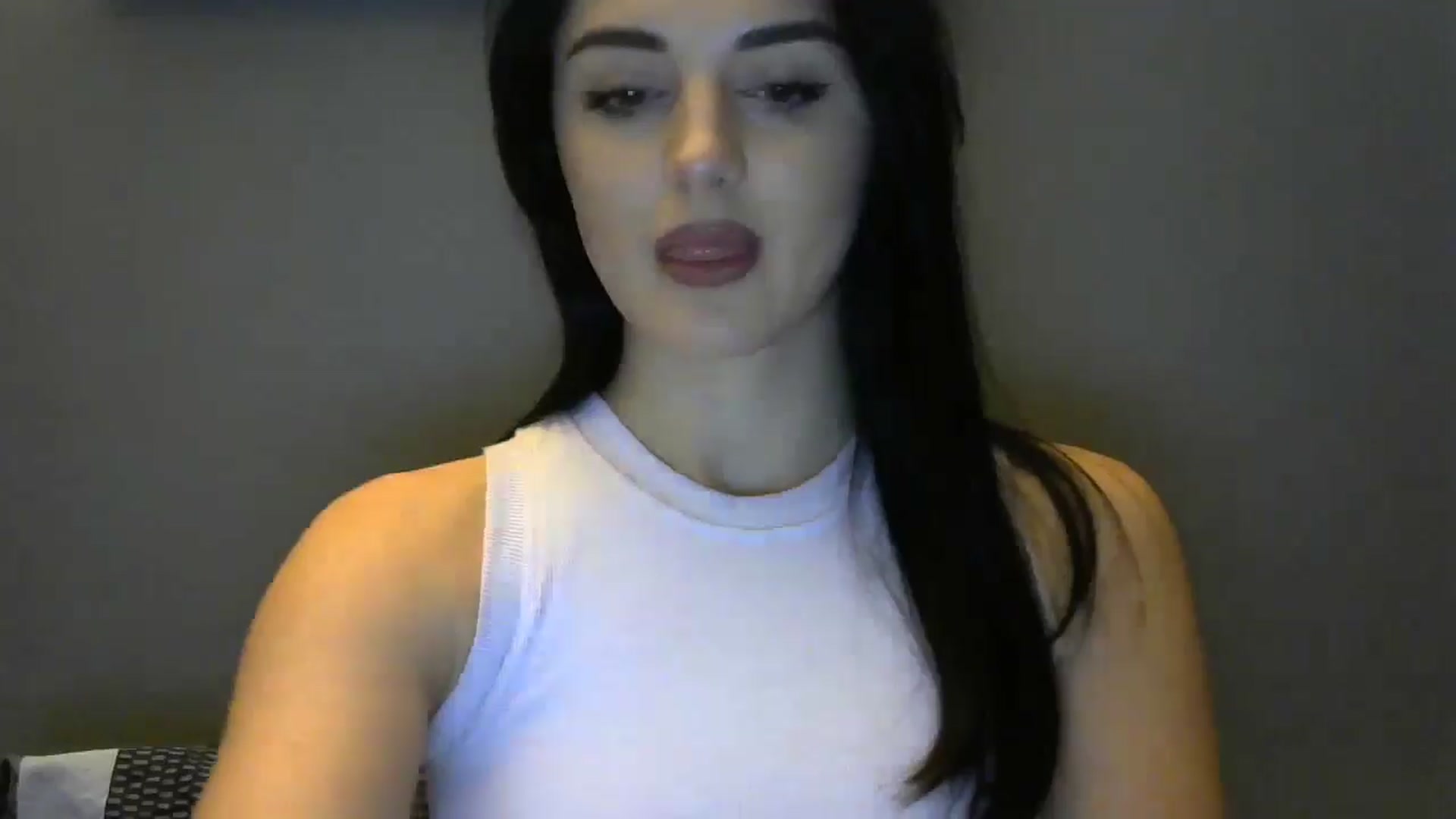 Gallery image thumbnail from DreamyKitty69's myfreecams stream on, 01/15/2025, 16:55 image 14 of 20