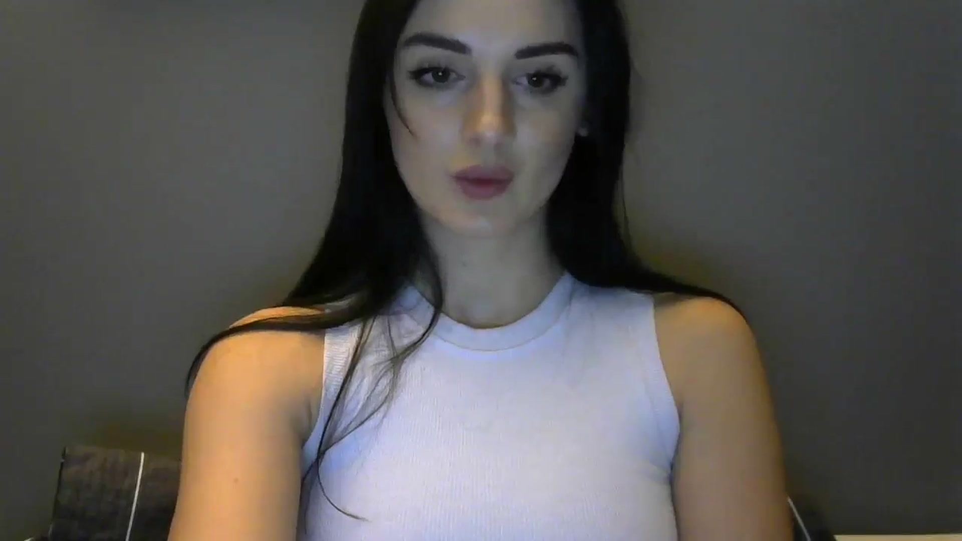Gallery image thumbnail from DreamyKitty69's myfreecams stream on, 01/25/2025, 16:35 image 17 of 20