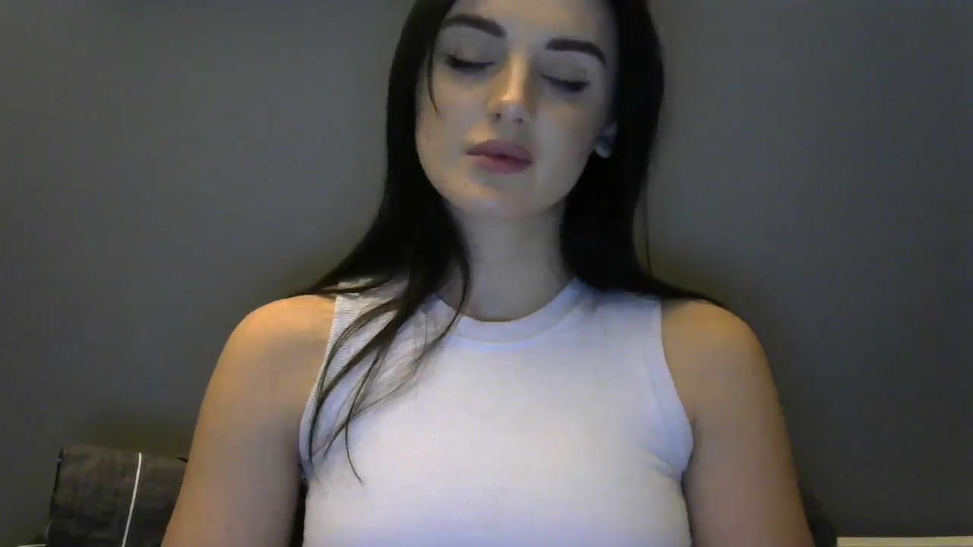 Gallery image thumbnail from DreamyKitty69's myfreecams stream on, 01/25/2025, 16:54 image 9 of 20