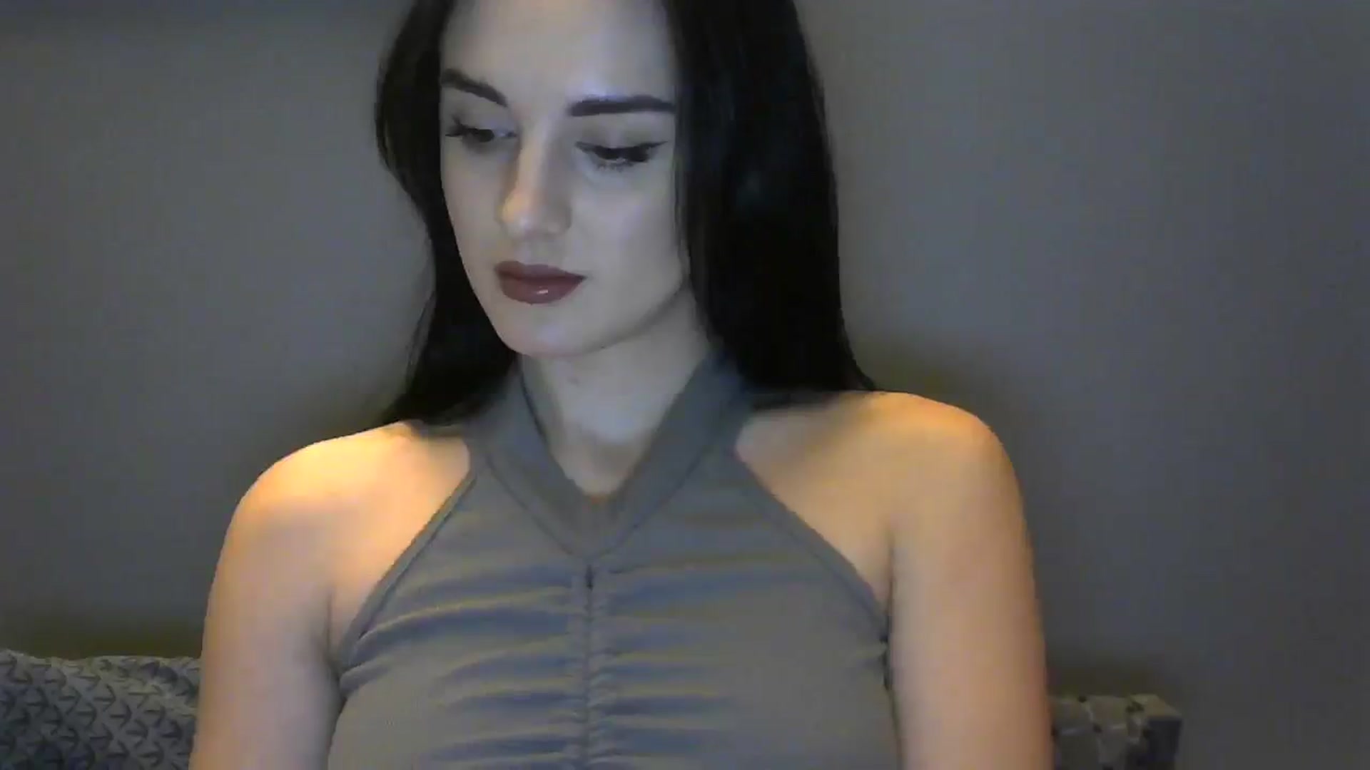 Gallery image thumbnail from DreamyKitty69's myfreecams stream on, 02/01/2025, 15:37 image 13 of 20