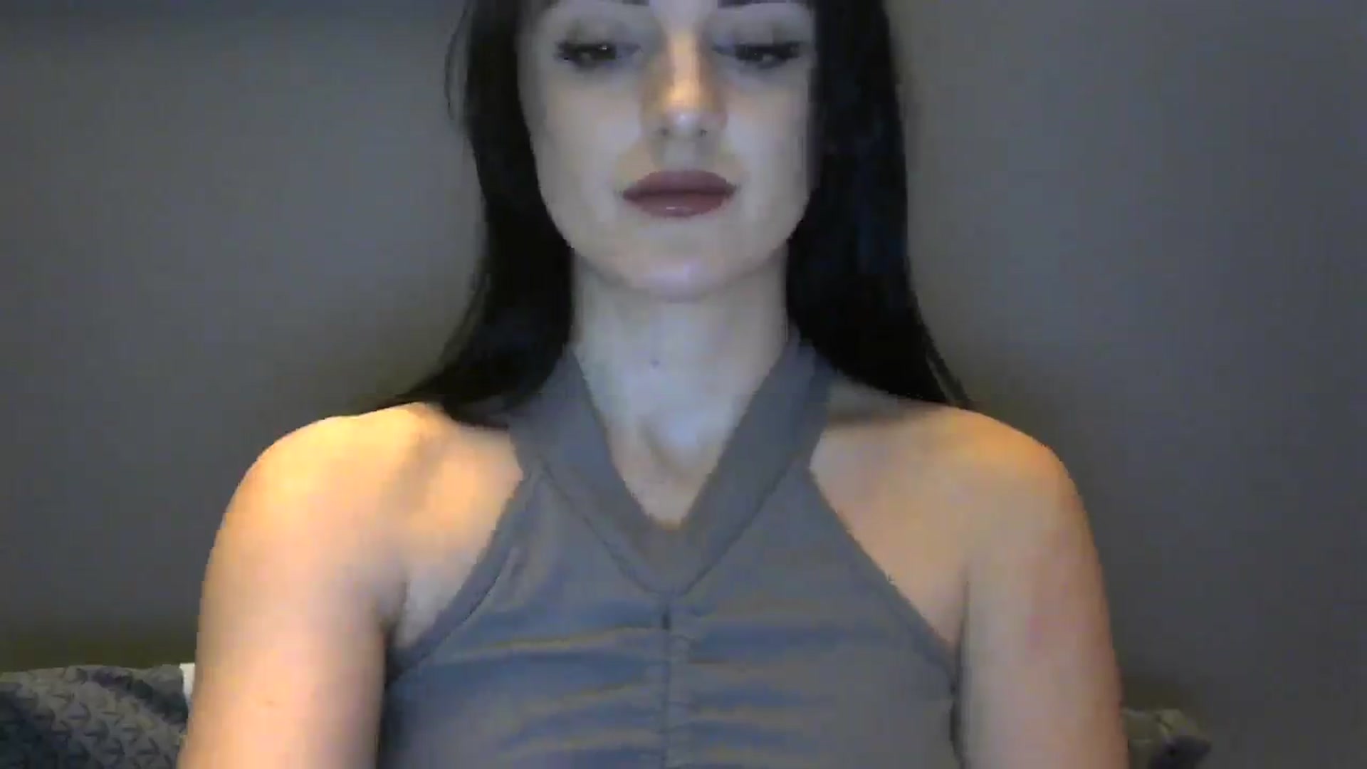 Gallery image thumbnail from DreamyKitty69's myfreecams stream on, 02/01/2025, 15:37 image 11 of 20