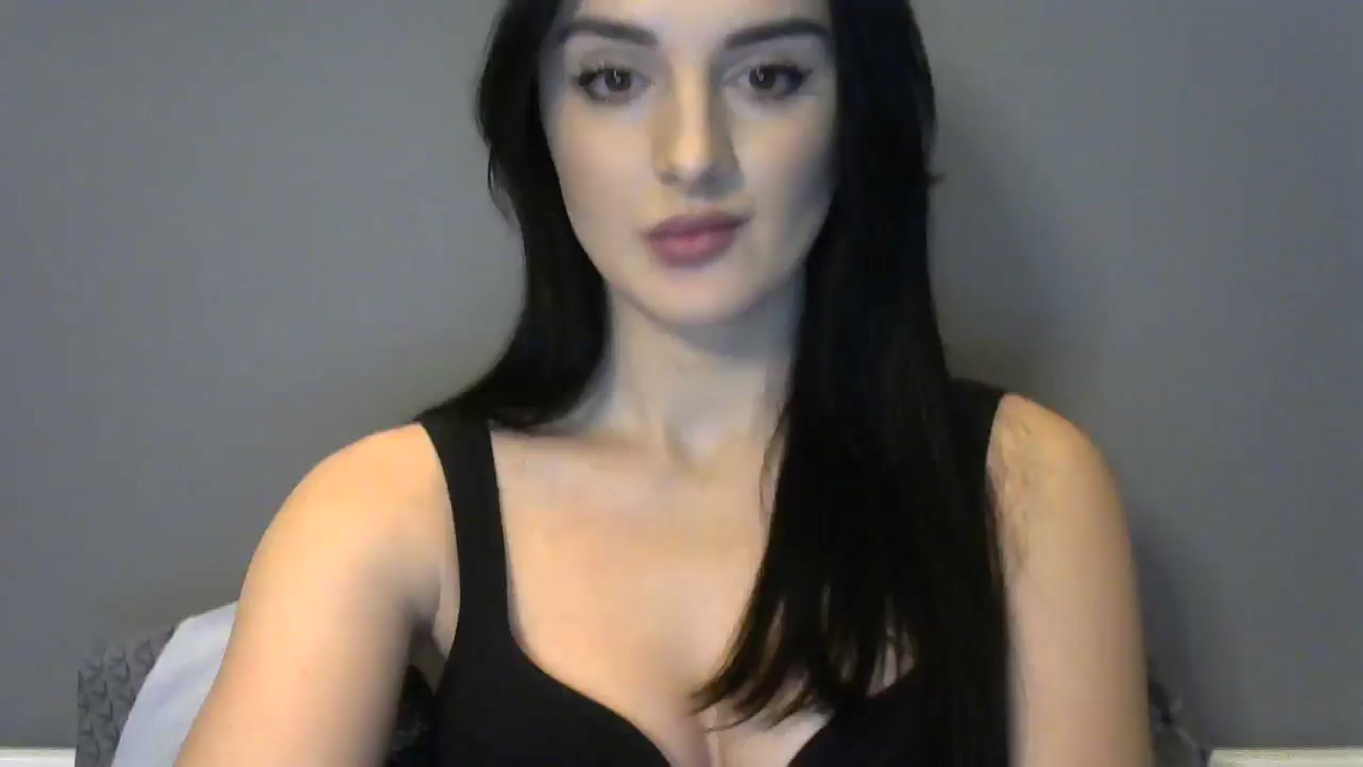 Gallery image thumbnail from DreamyKitty69's myfreecams stream on, 02/06/2025, 17:39 image 1 of 20