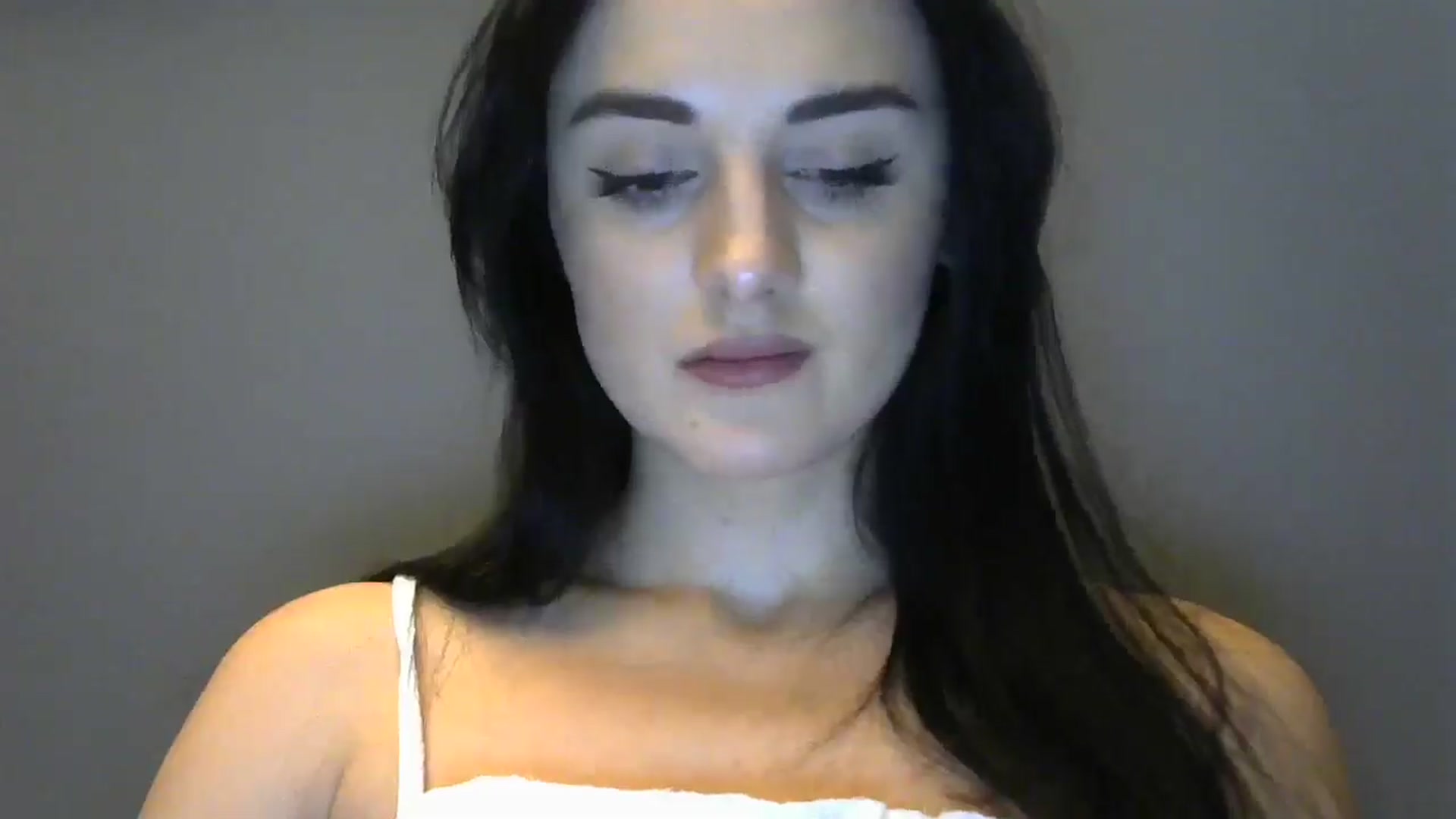 Gallery image thumbnail from DreamyKitty69's myfreecams stream on, 02/07/2025, 16:31 image 3 of 20