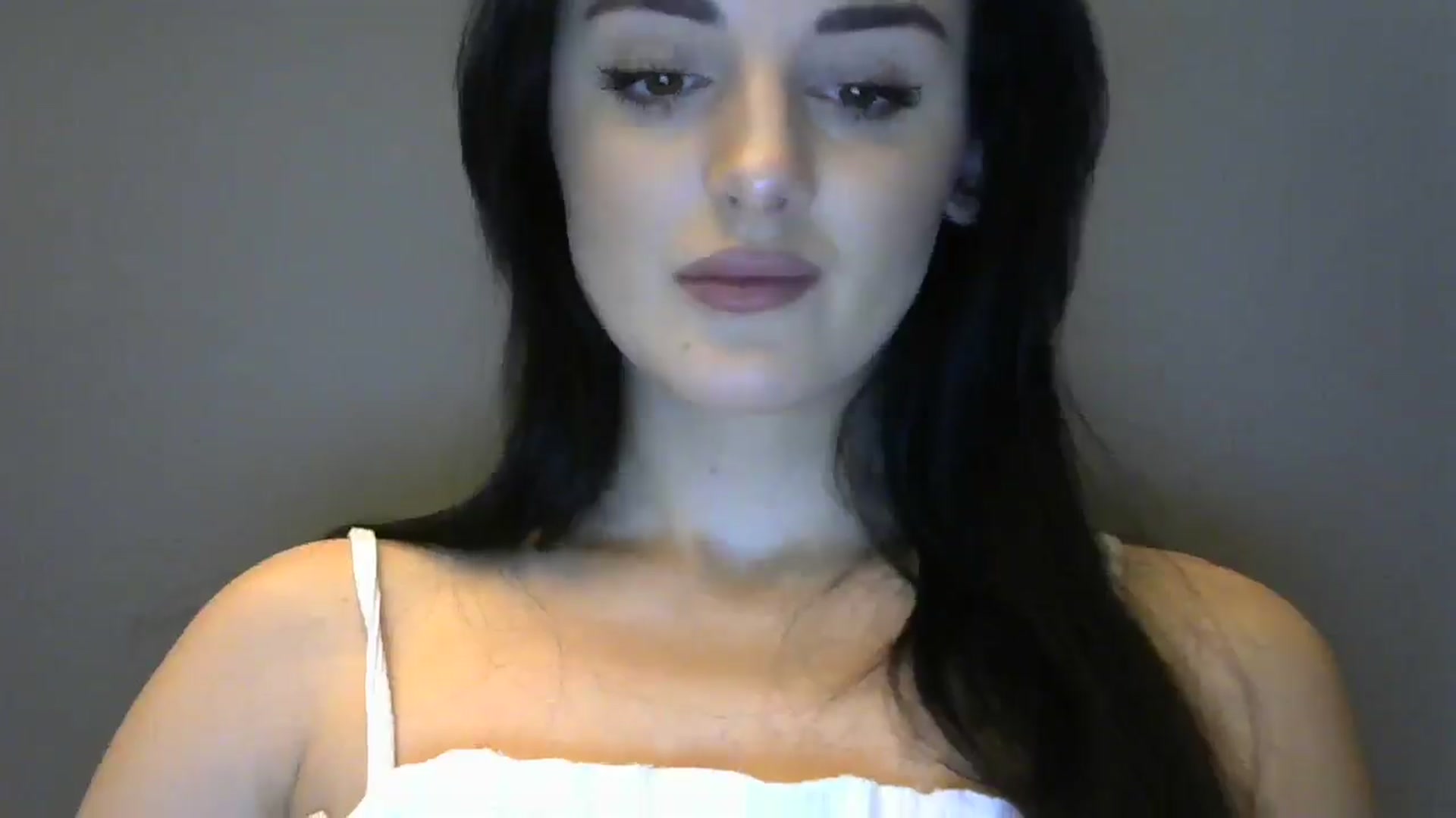 Gallery image thumbnail from DreamyKitty69's myfreecams stream on, 02/07/2025, 16:31 image 12 of 20