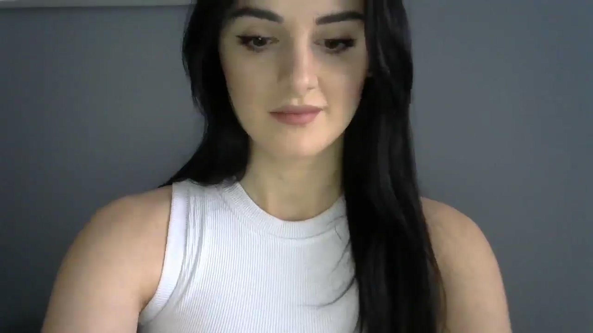 Gallery image thumbnail from DreamyKitty69's myfreecams stream on, 02/17/2025, 13:53 image 12 of 20