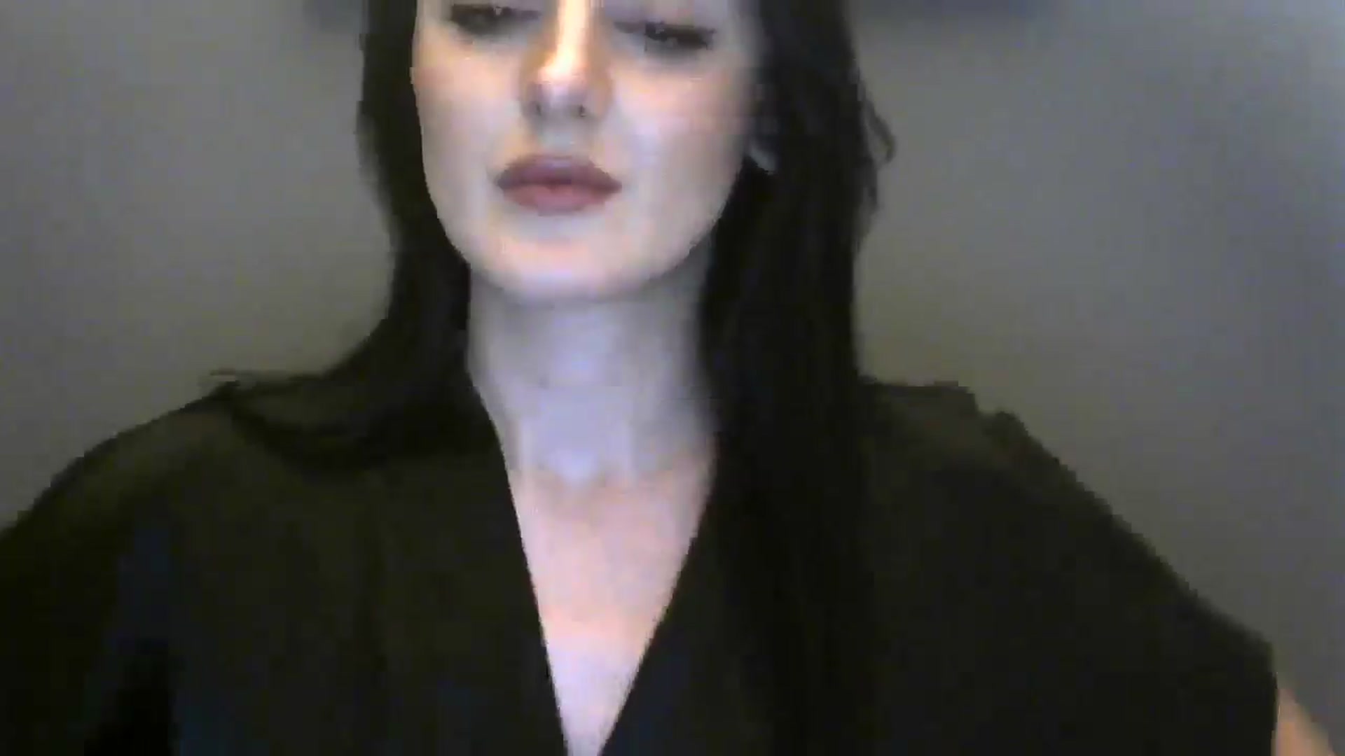 Gallery image thumbnail from DreamyKitty69's myfreecams stream on, 02/27/2025, 15:53 image 14 of 20