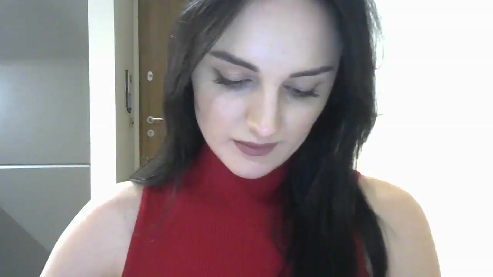 Gallery image thumbnail from DreamyKitty69's myfreecams stream on, 03/06/2025, 17:22 image 16 of 20