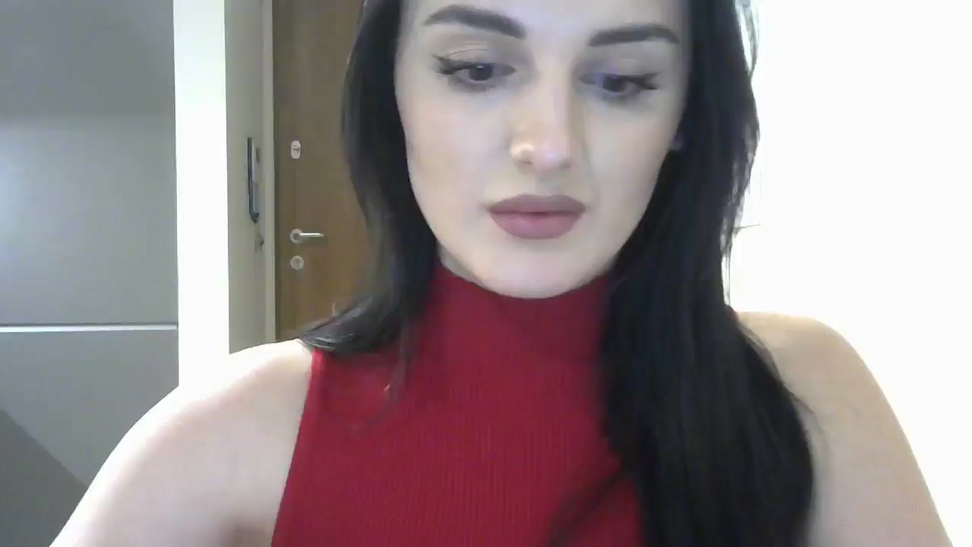 Gallery image thumbnail from DreamyKitty69's myfreecams stream on, 03/06/2025, 17:22 image 5 of 20