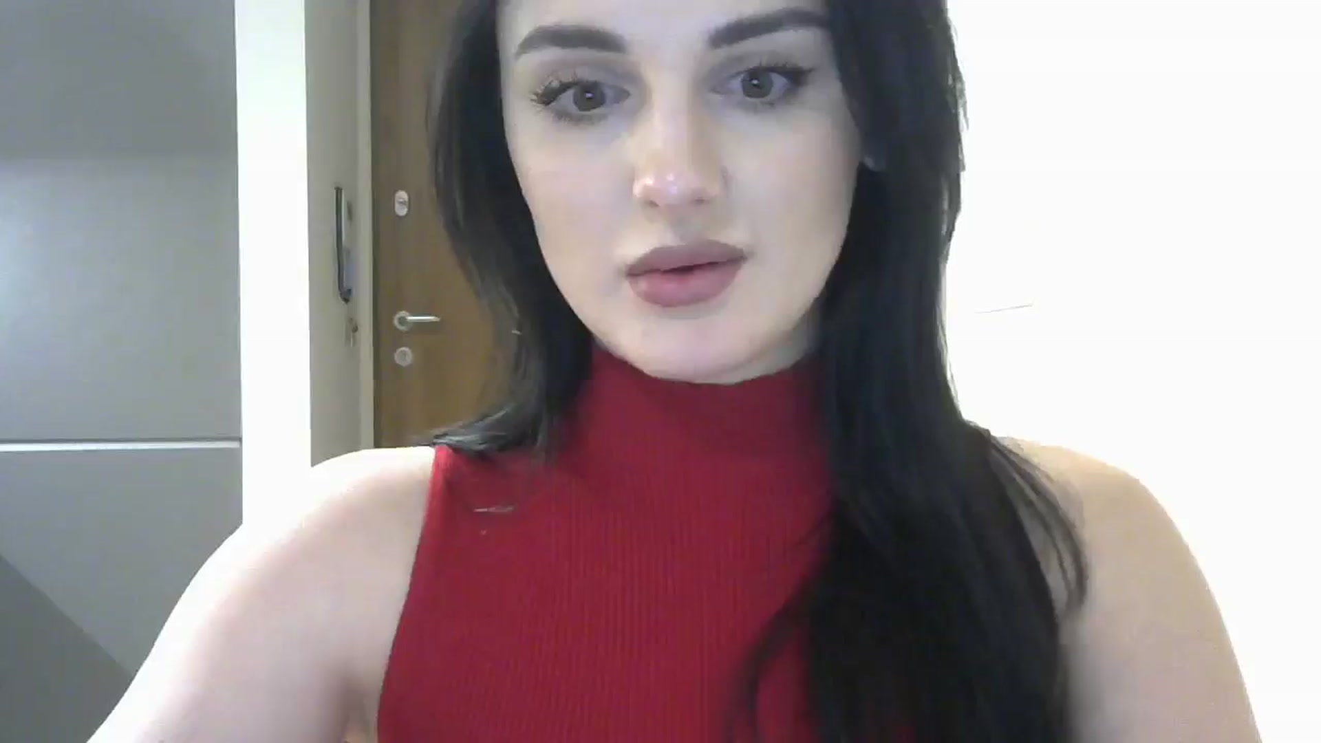 Gallery image thumbnail from DreamyKitty69's myfreecams stream on, 03/06/2025, 17:22 image 2 of 20