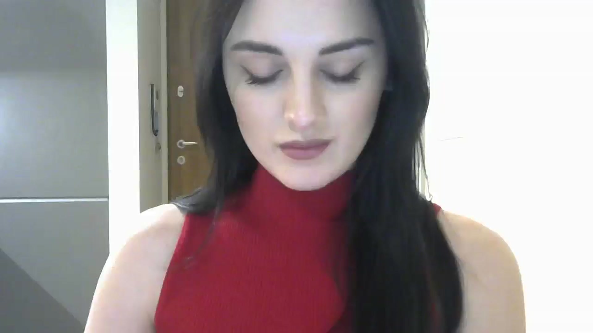 Gallery image thumbnail from DreamyKitty69's myfreecams stream on, 03/06/2025, 17:22 image 17 of 20