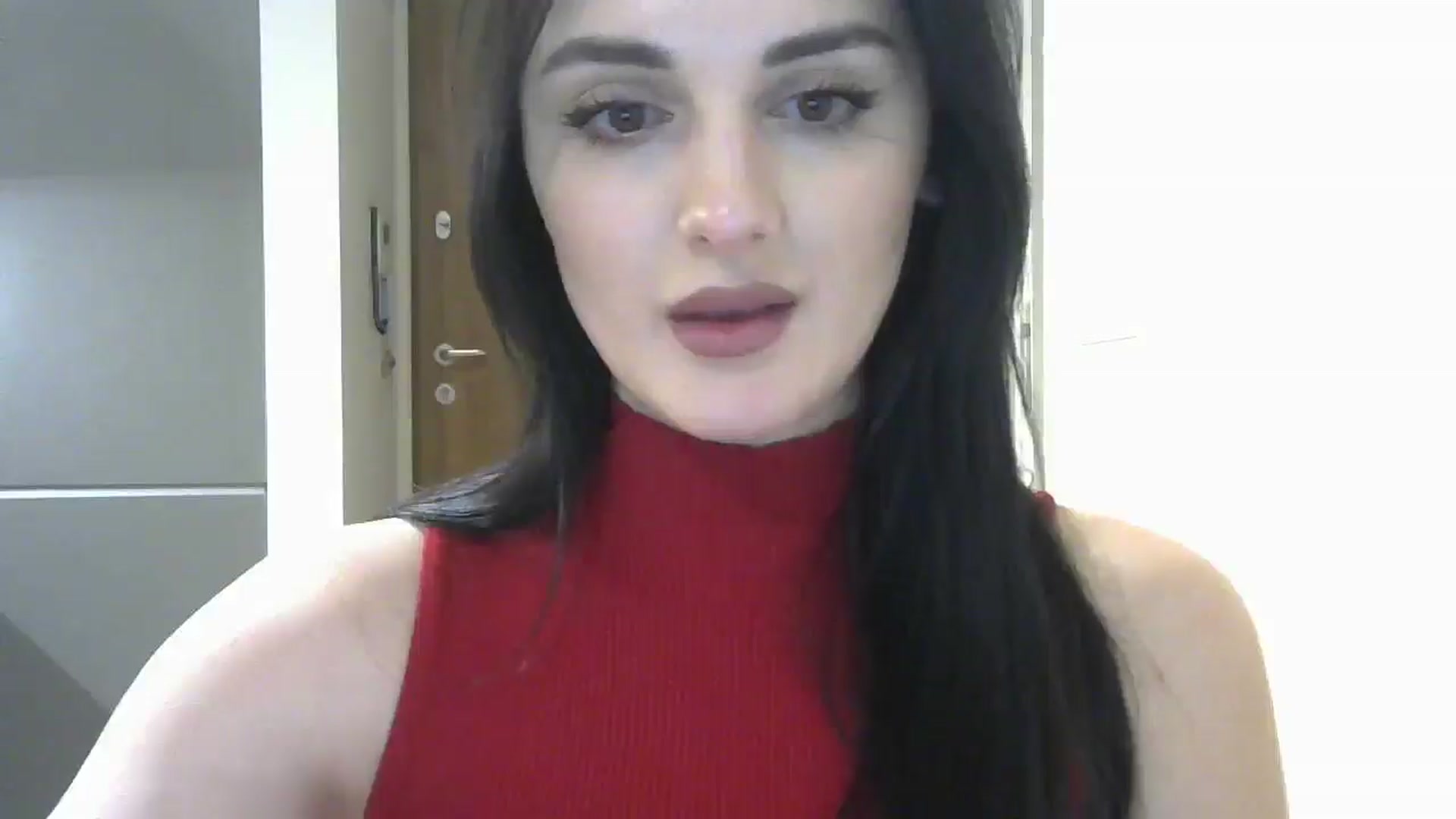 Gallery image thumbnail from DreamyKitty69's myfreecams stream on, 03/06/2025, 17:22 image 18 of 20