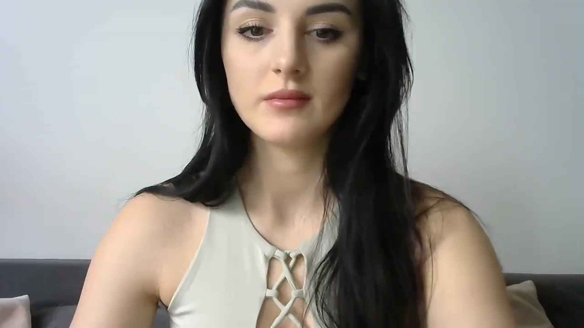 Gallery image thumbnail from DreamyKitty69's myfreecams stream on, 03/10/2025, 11:06 image 5 of 20